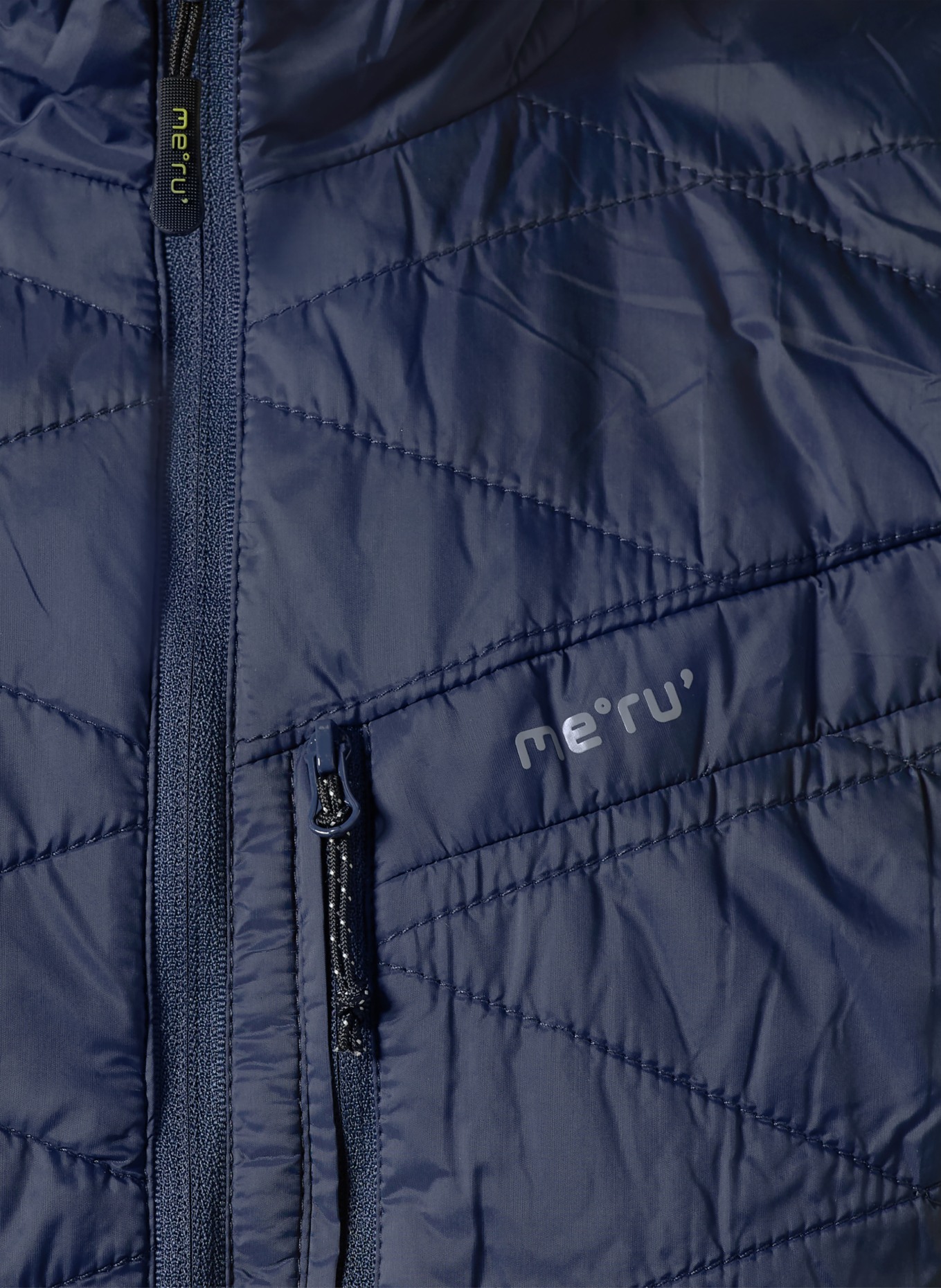 me°ru' Omkeerbaar gewatteerd vest ITHARI: DONKERBLAUW