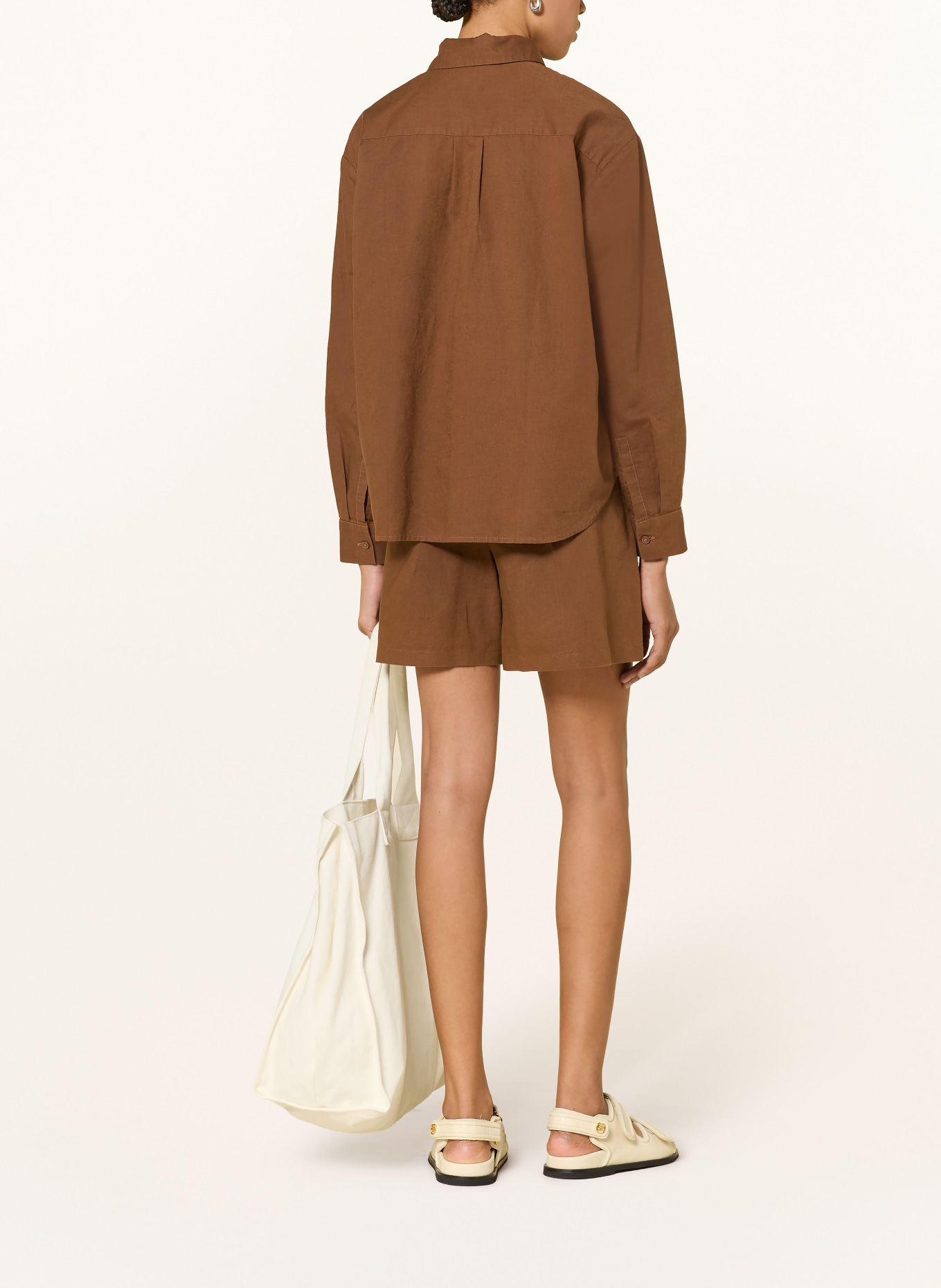 Marc O'Polo DENIM Korte broek van linnen: BRUIN