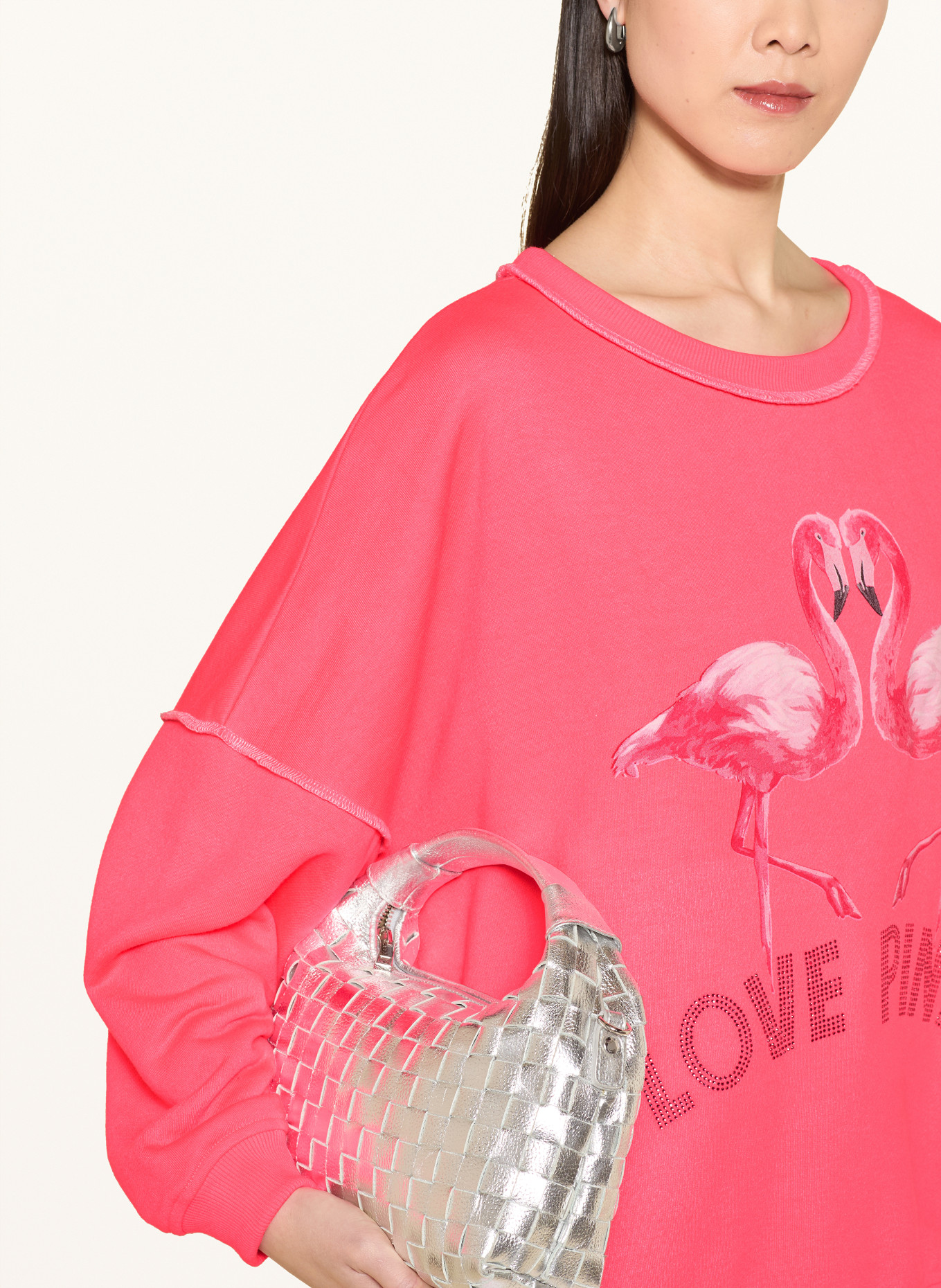 miss goodlife Oversized-Sweatshirt mit Schmucksteinen: NEONPINK / HELLROSA / ALTROSA