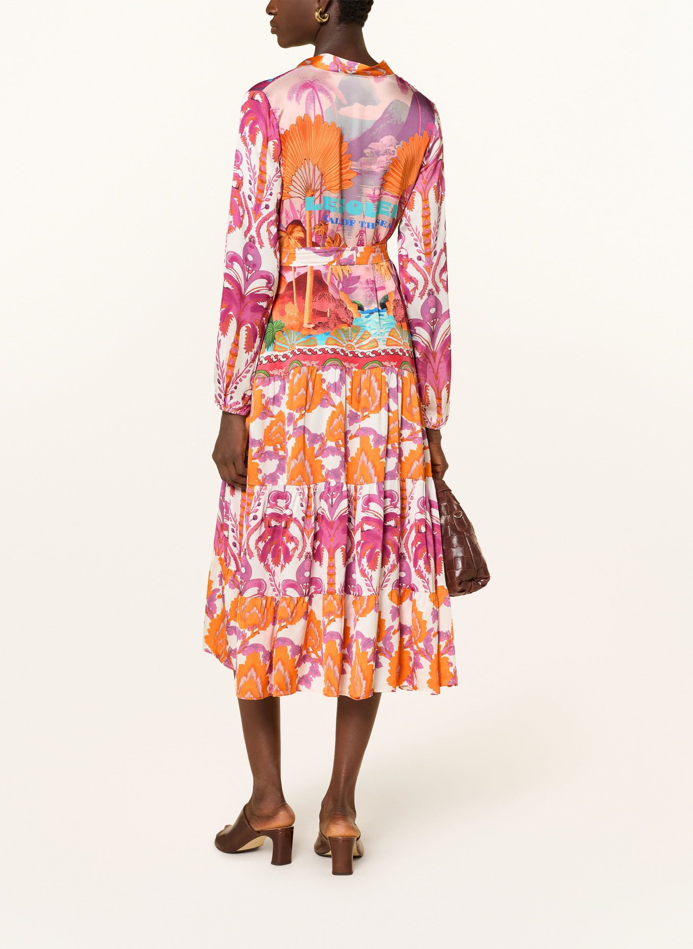 miss goodlife robe: CRÈME / ROSE FUCHSIA / ORANGE