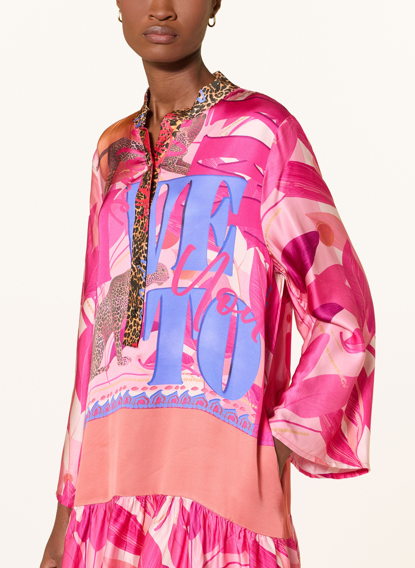 miss goodlife Satin dress with ruffles: PINK / LIGHT RED / BLUE