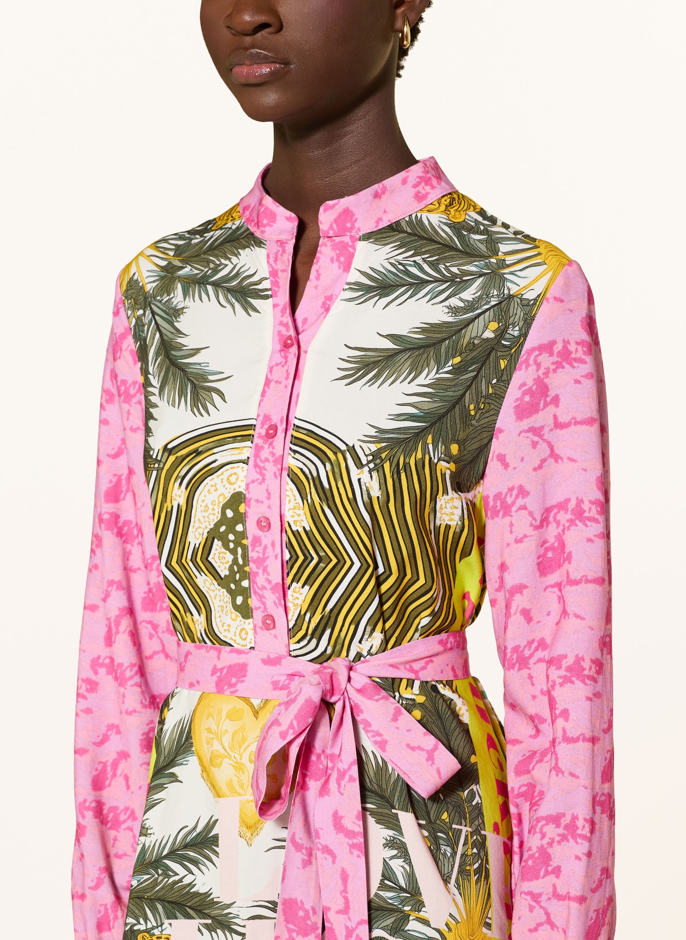 miss goodlife Kleid: PINK / KHAKI / WEISS