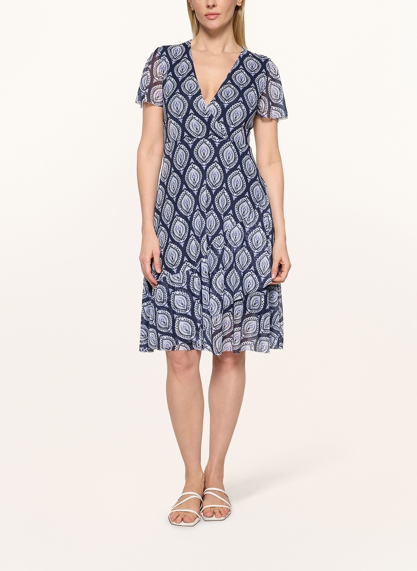 CARTOON Mesh-Kleid mit Volants: DUNKELBLAU / ECRU / LILA