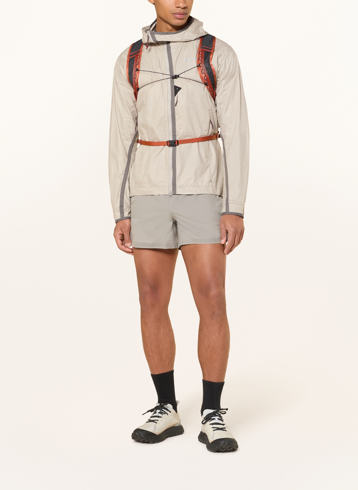 Klättermusen Windbreaker ANSUR HOODED: GRAU