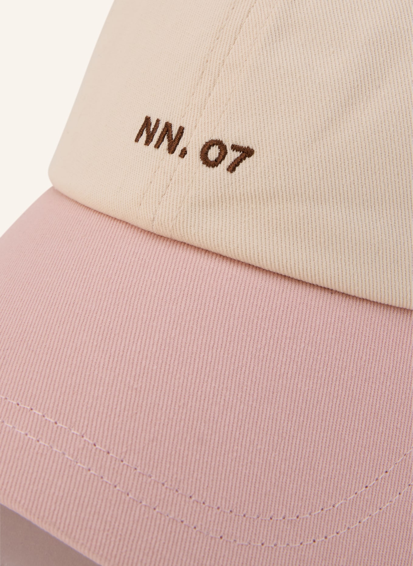 NN.07 Pet: ROSÉ / CRÈME