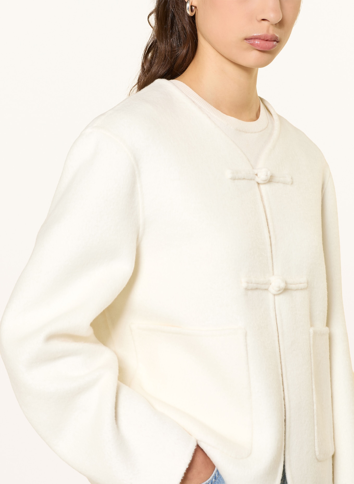 lilienfels veste: ÉCRU