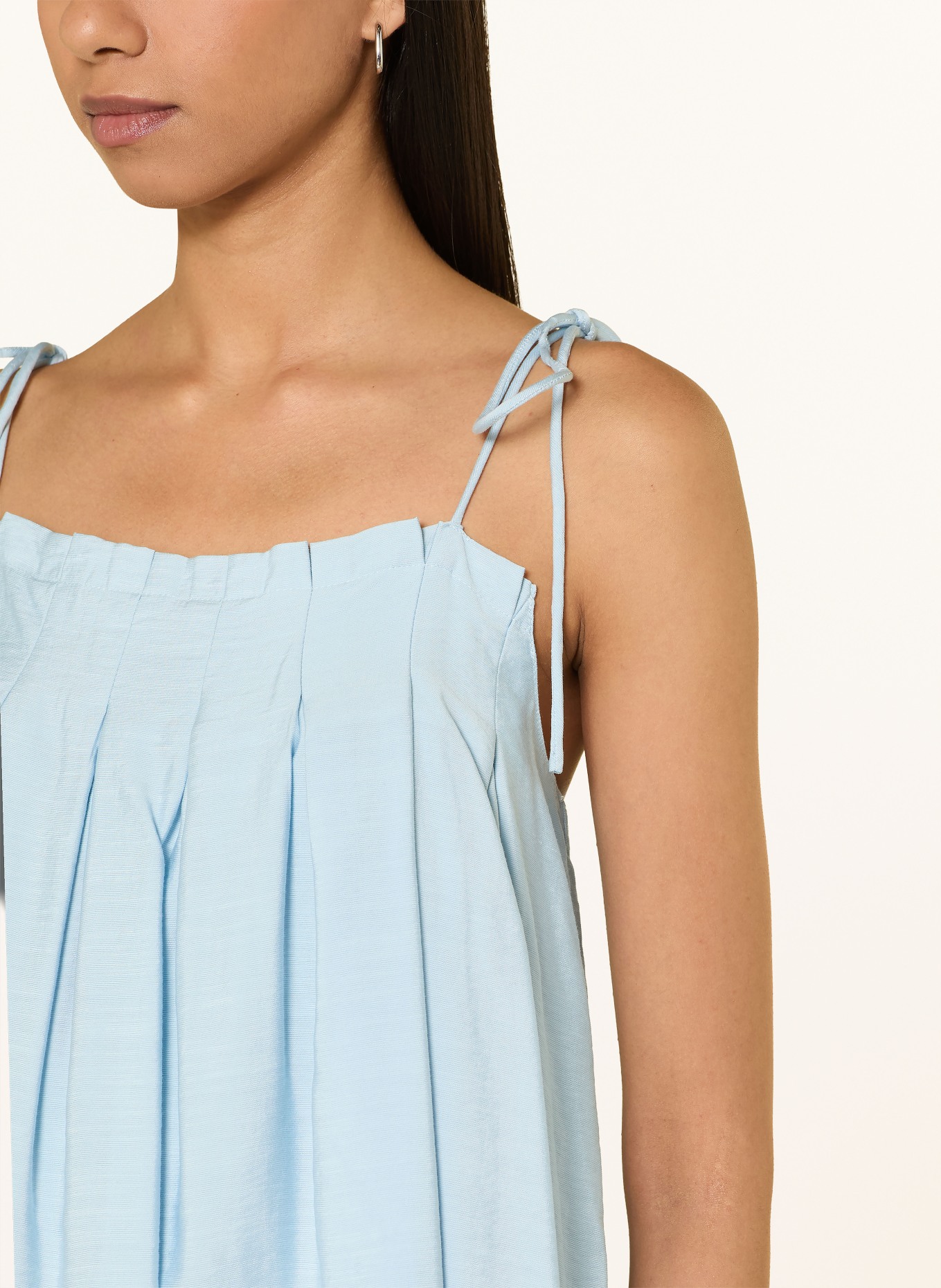 ELEH blouse: LICHTBLAUW