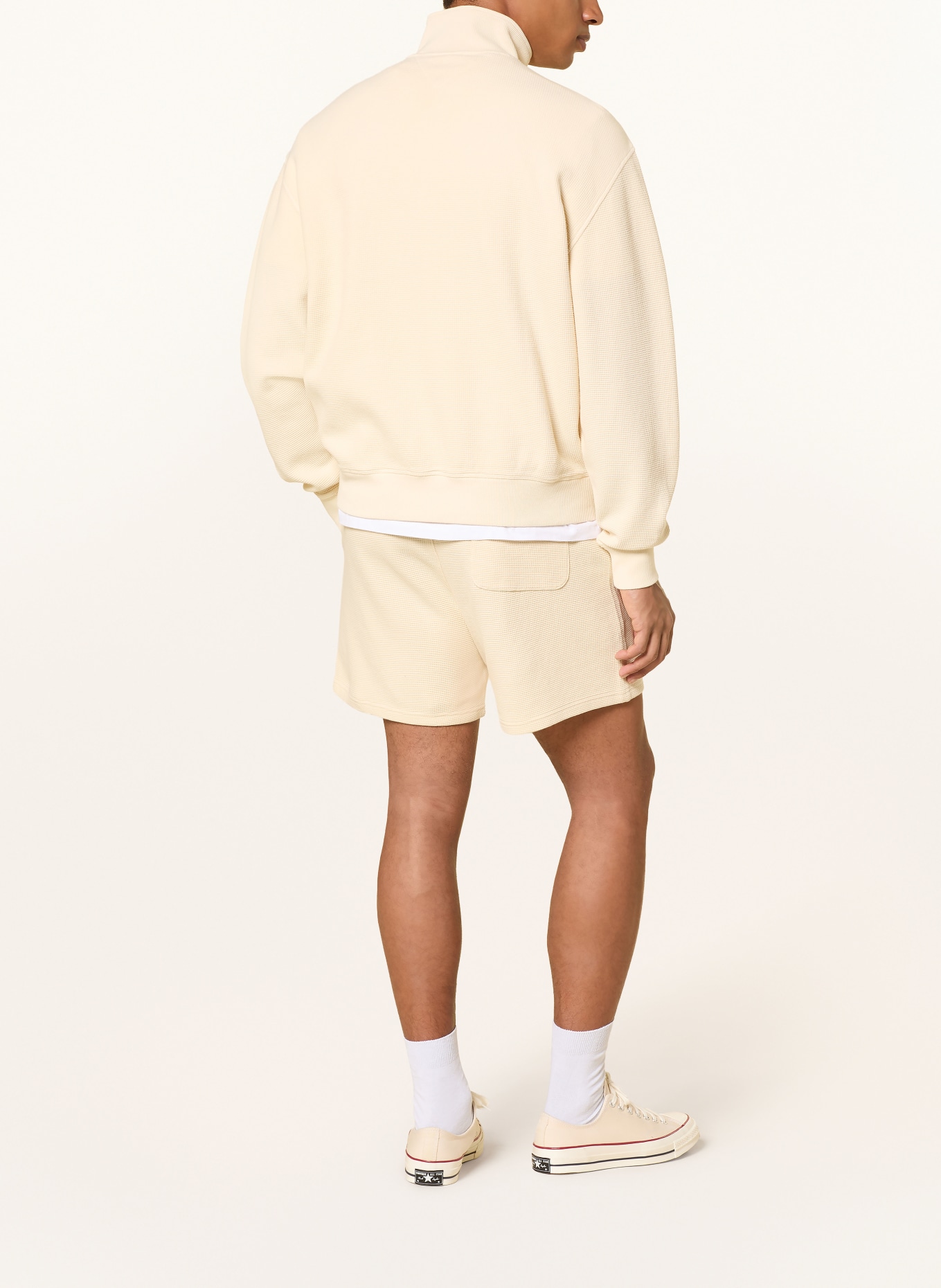TOMMY JEANS Shorts: CREME