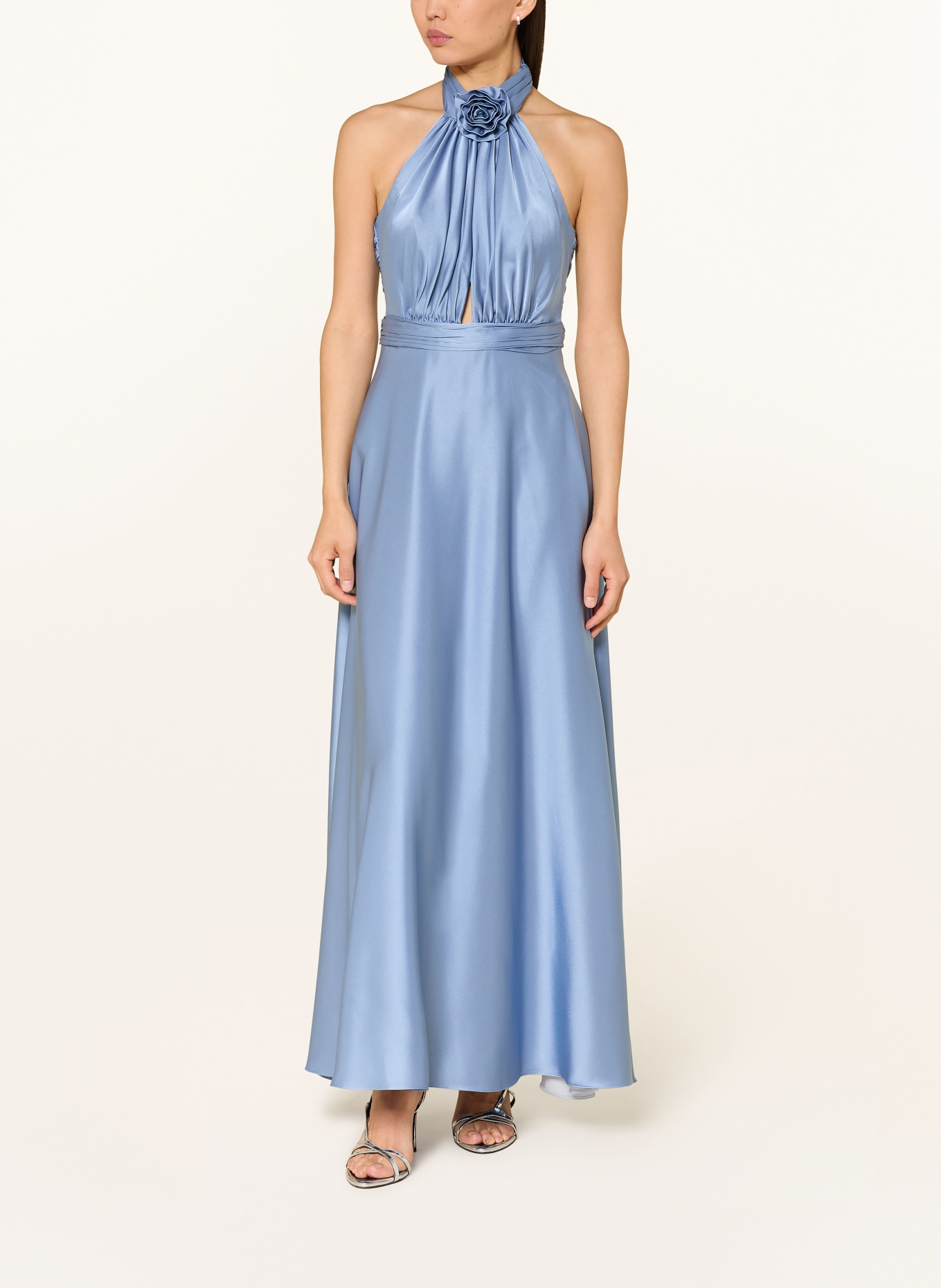 APART evening gown: LIGHT BLUE