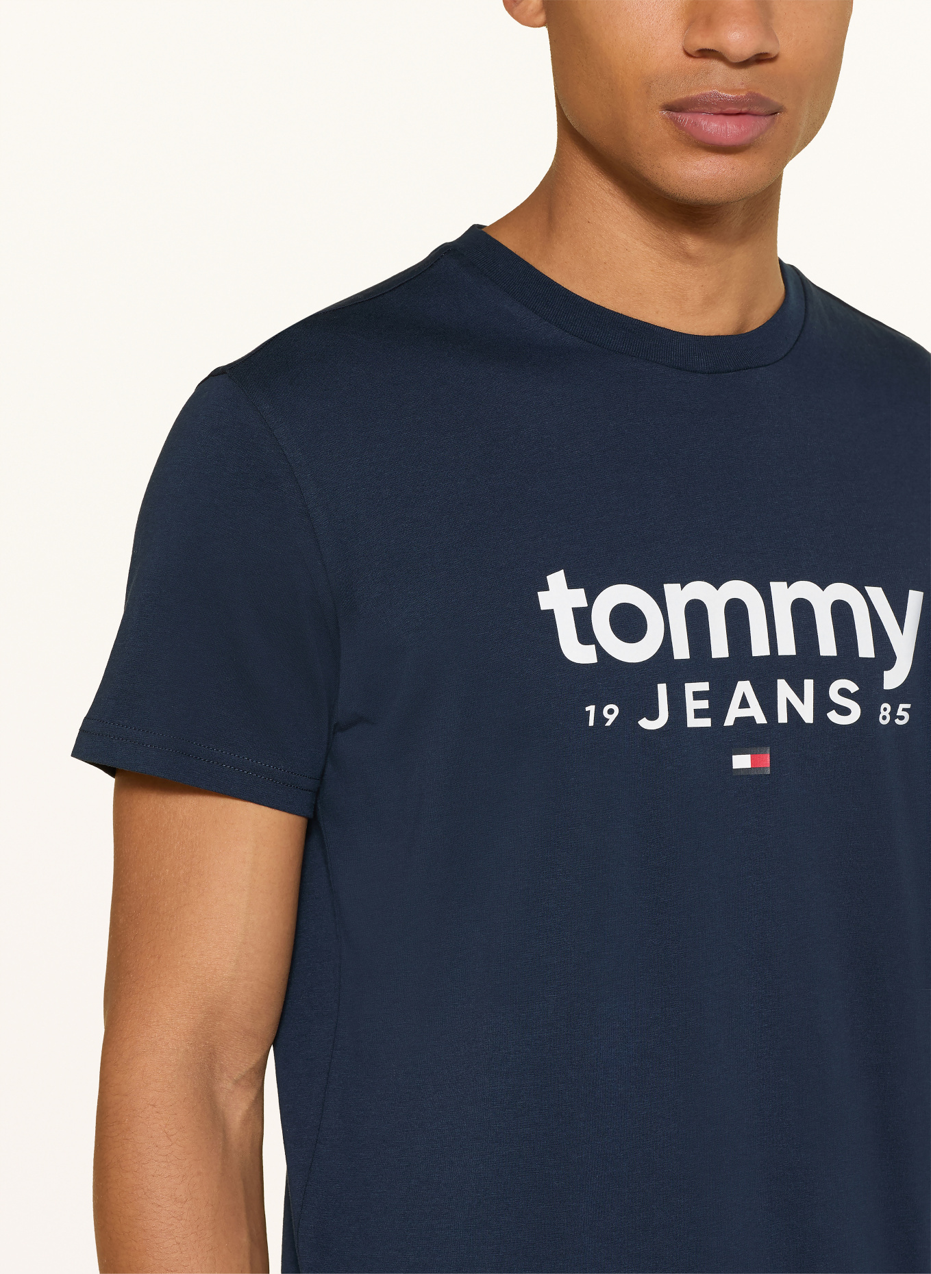 TOMMY JEANS T-Shirt: DUNKELBLAU / WEISS