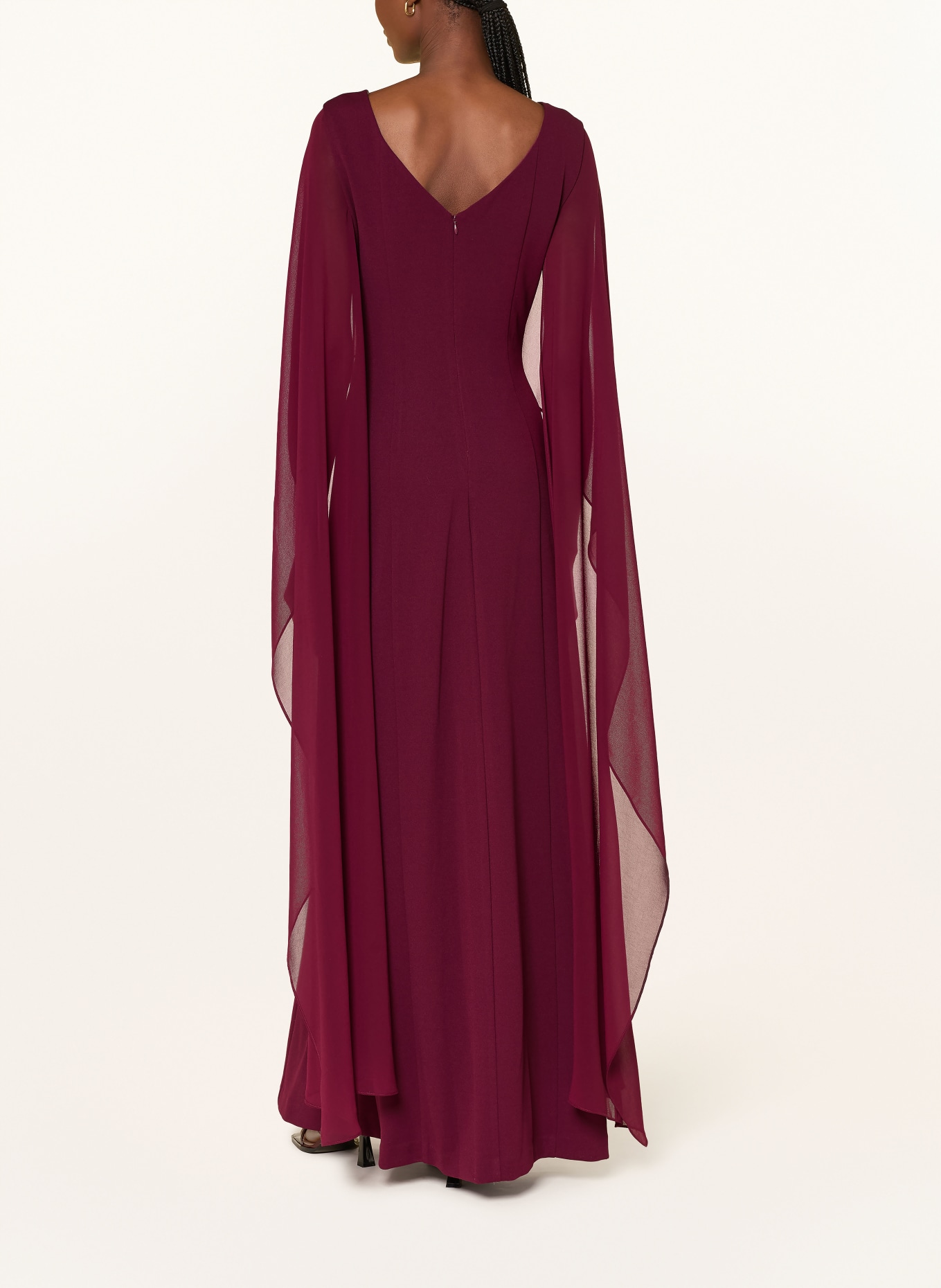 APART Abendkleid im Materialmix: DUNKELROT