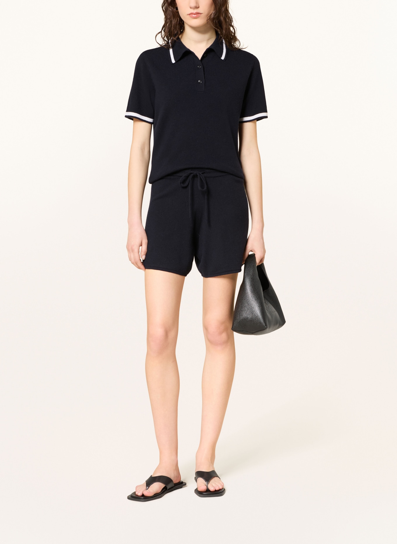 ALLUDE Short en maille cachemire: BLEU FONCÉ
