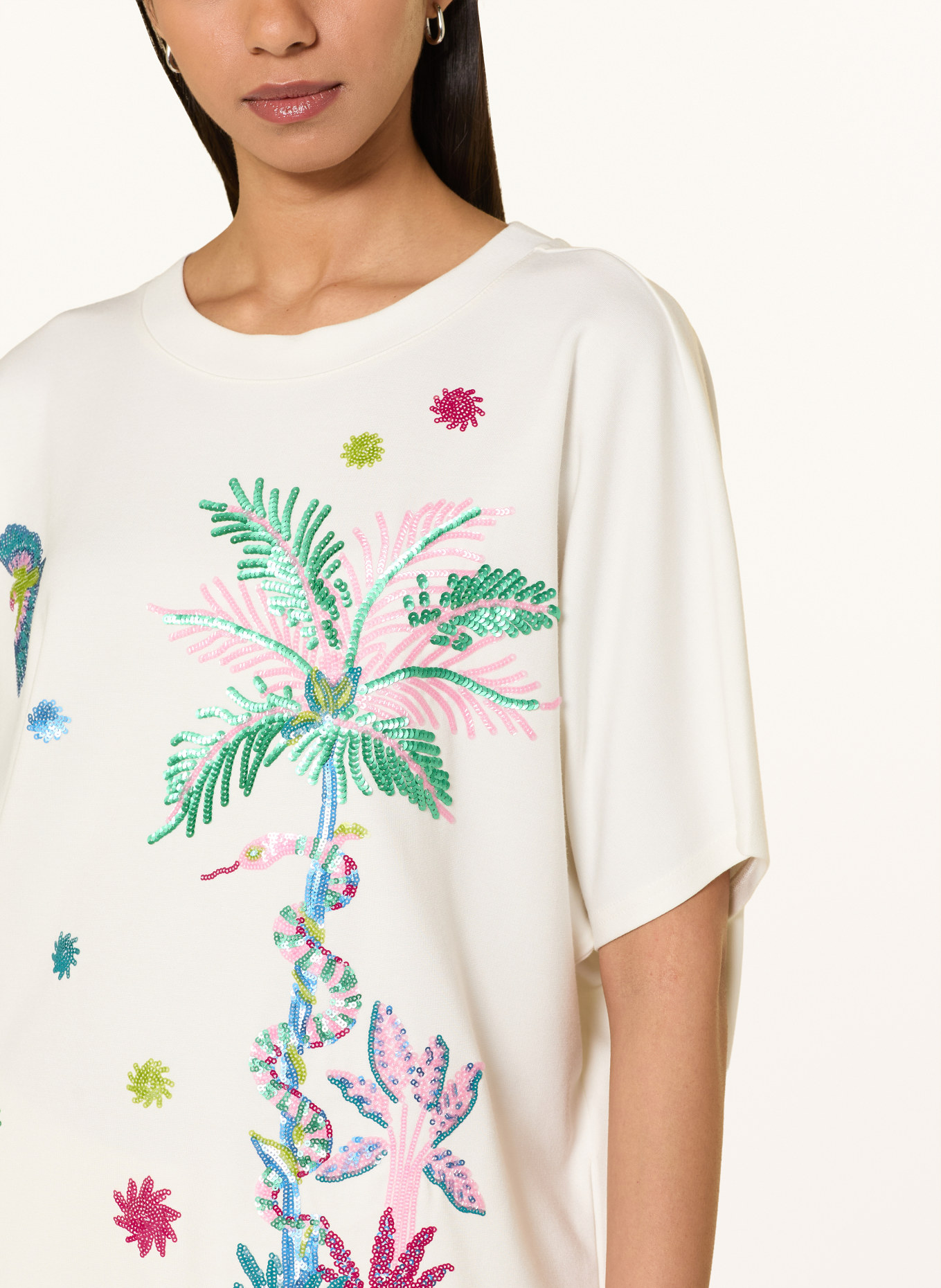 MILANO ITALY Sequin T-shirt: CREAM