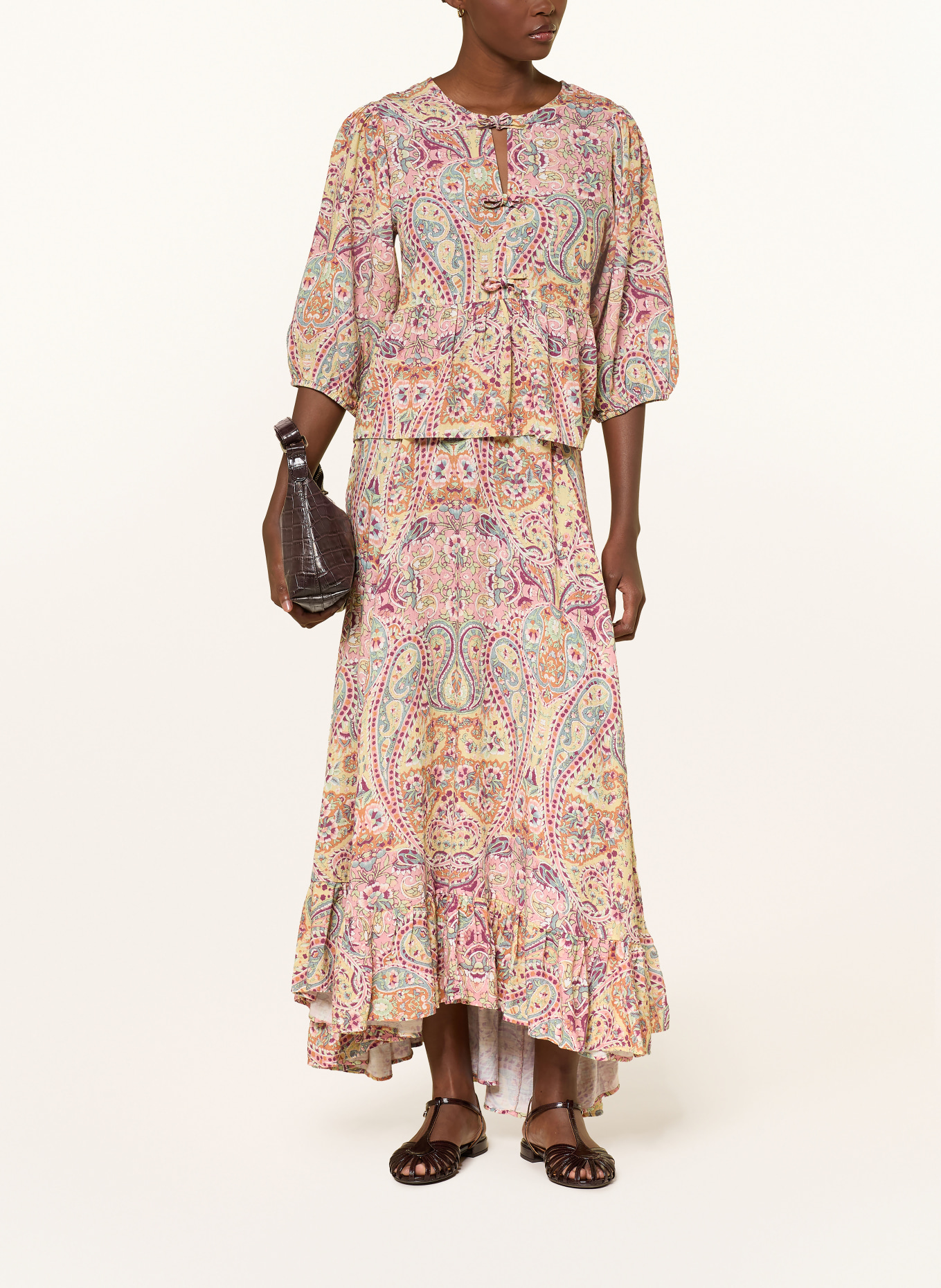 darling harbour Rock: paisley print