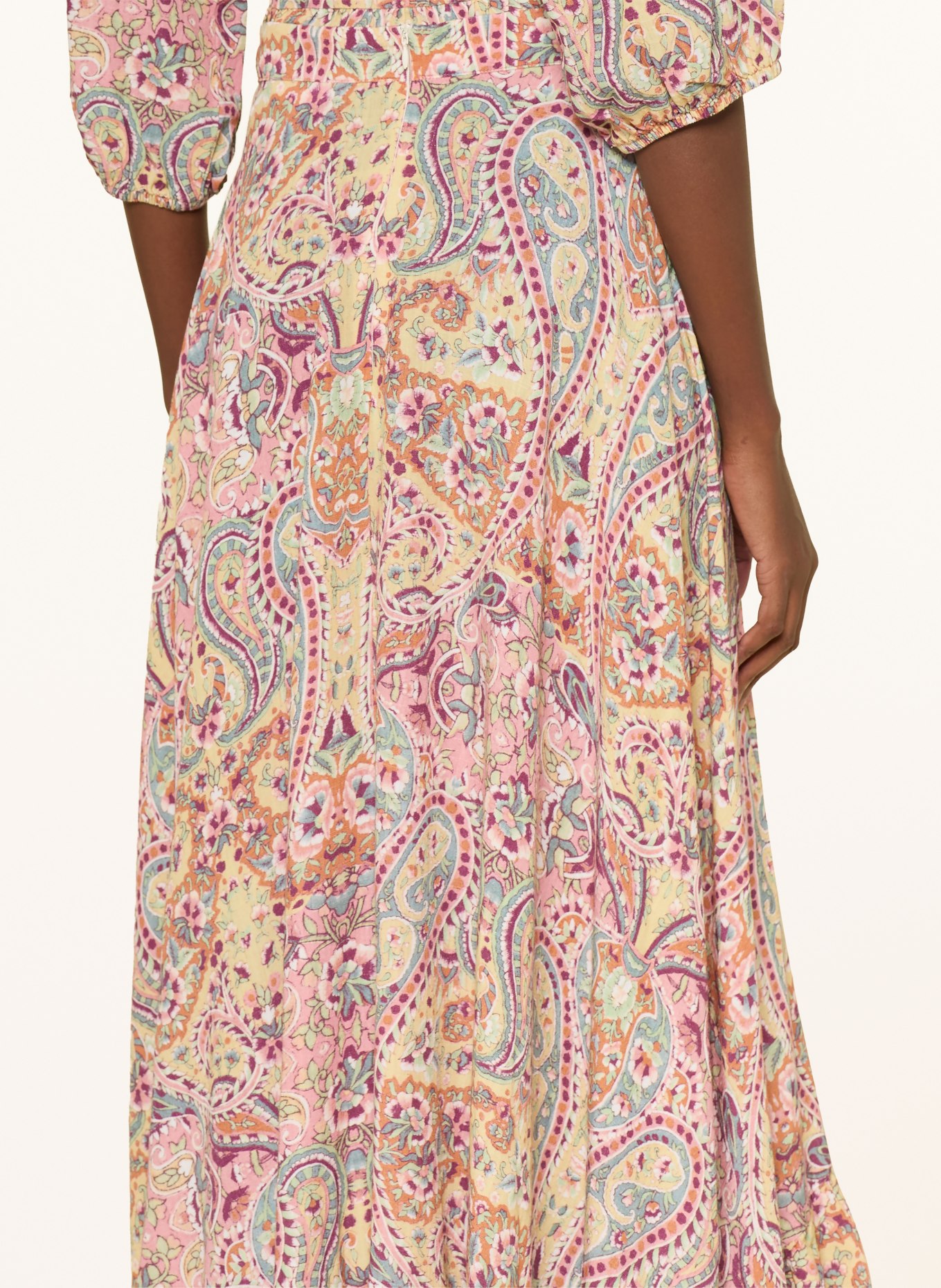 darling harbour Rock: paisley print