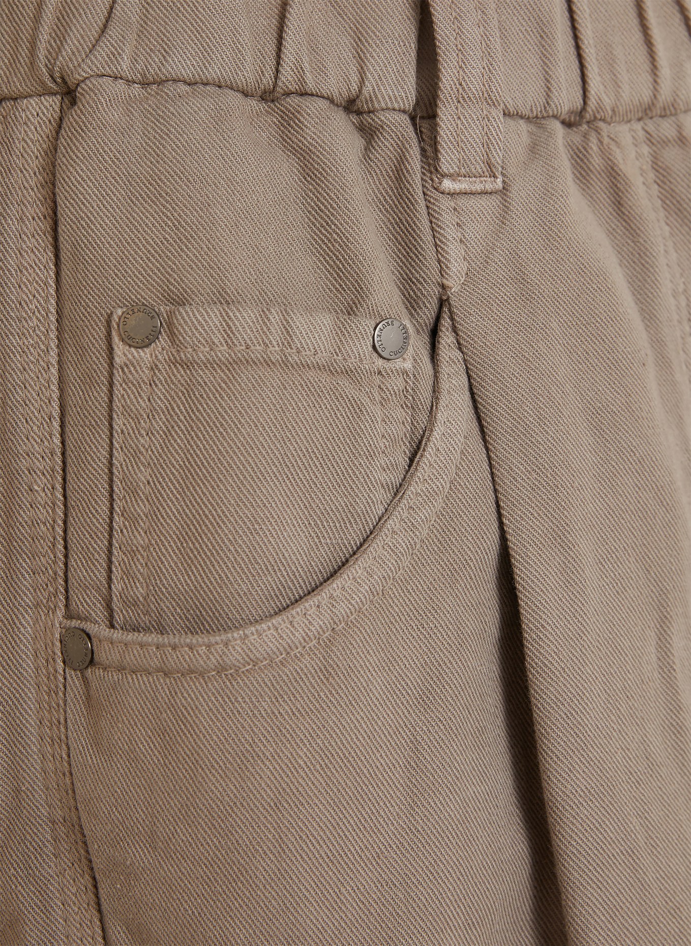 BRUNELLO CUCINELLI Jeans mom: C9325 EARTH BROWN