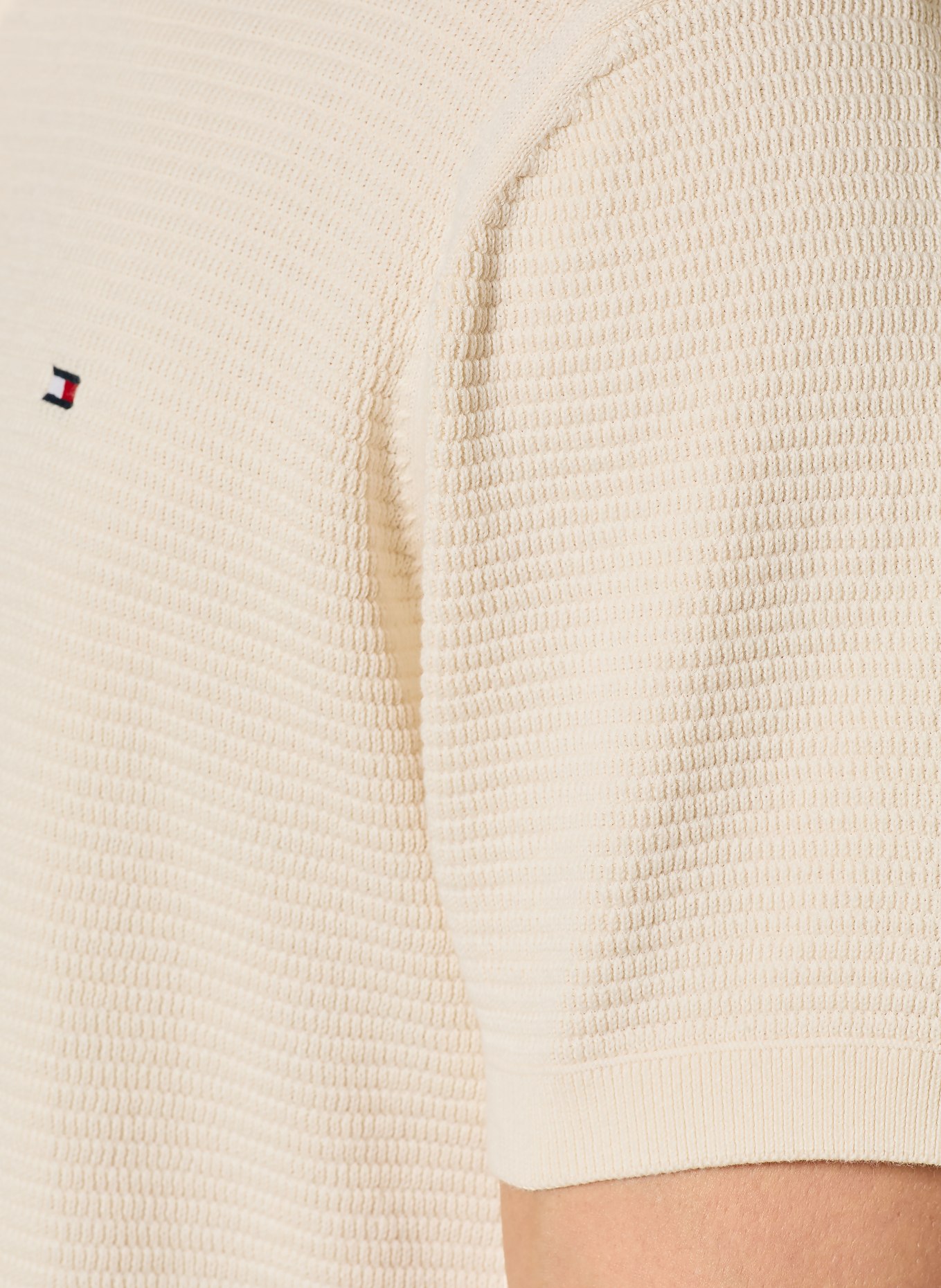 TOMMY HILFIGER knitted polo shirt: CREAM