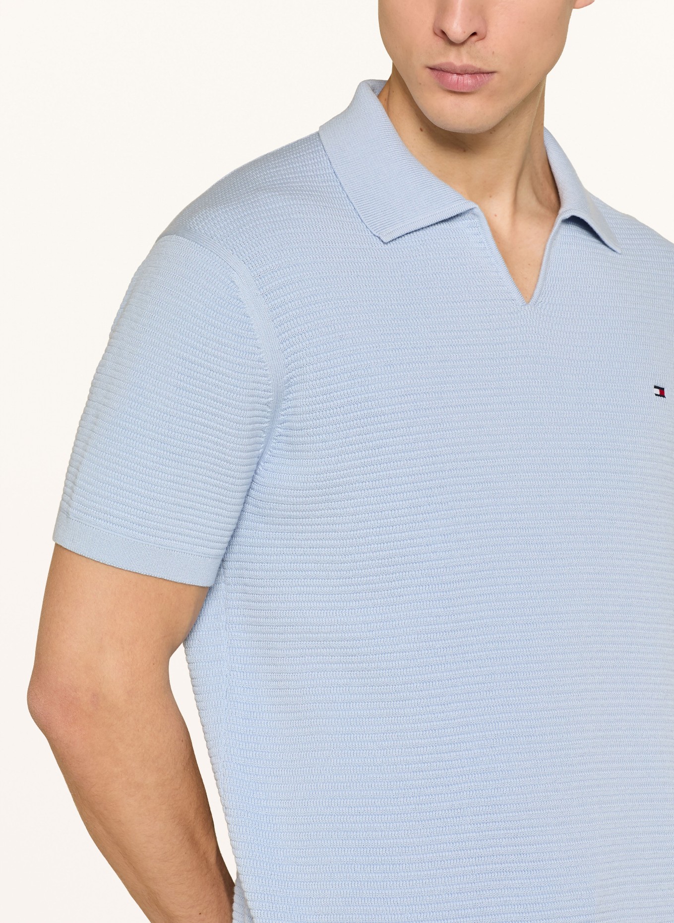 TOMMY HILFIGER knitted polo shirt: LIGHT BLUE