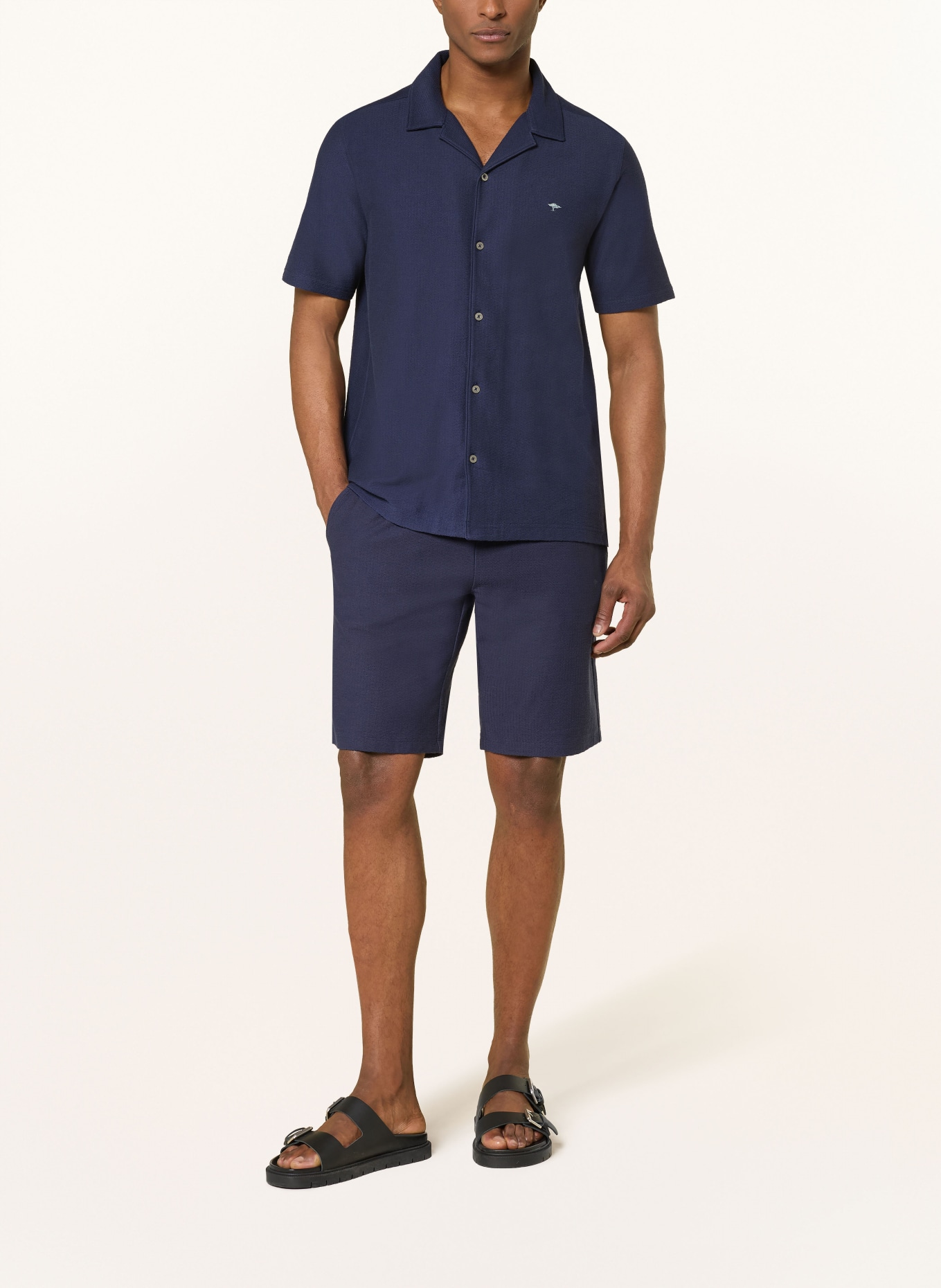 FYNCH-HATTON shorts: DARK BLUE