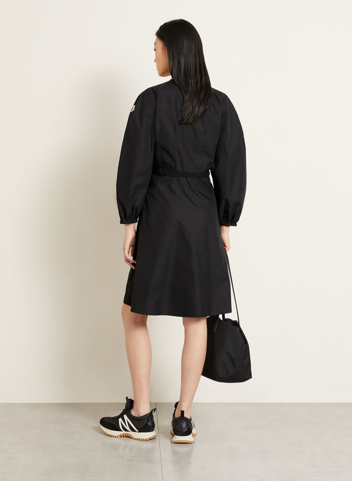 MONCLER robe: NOIR