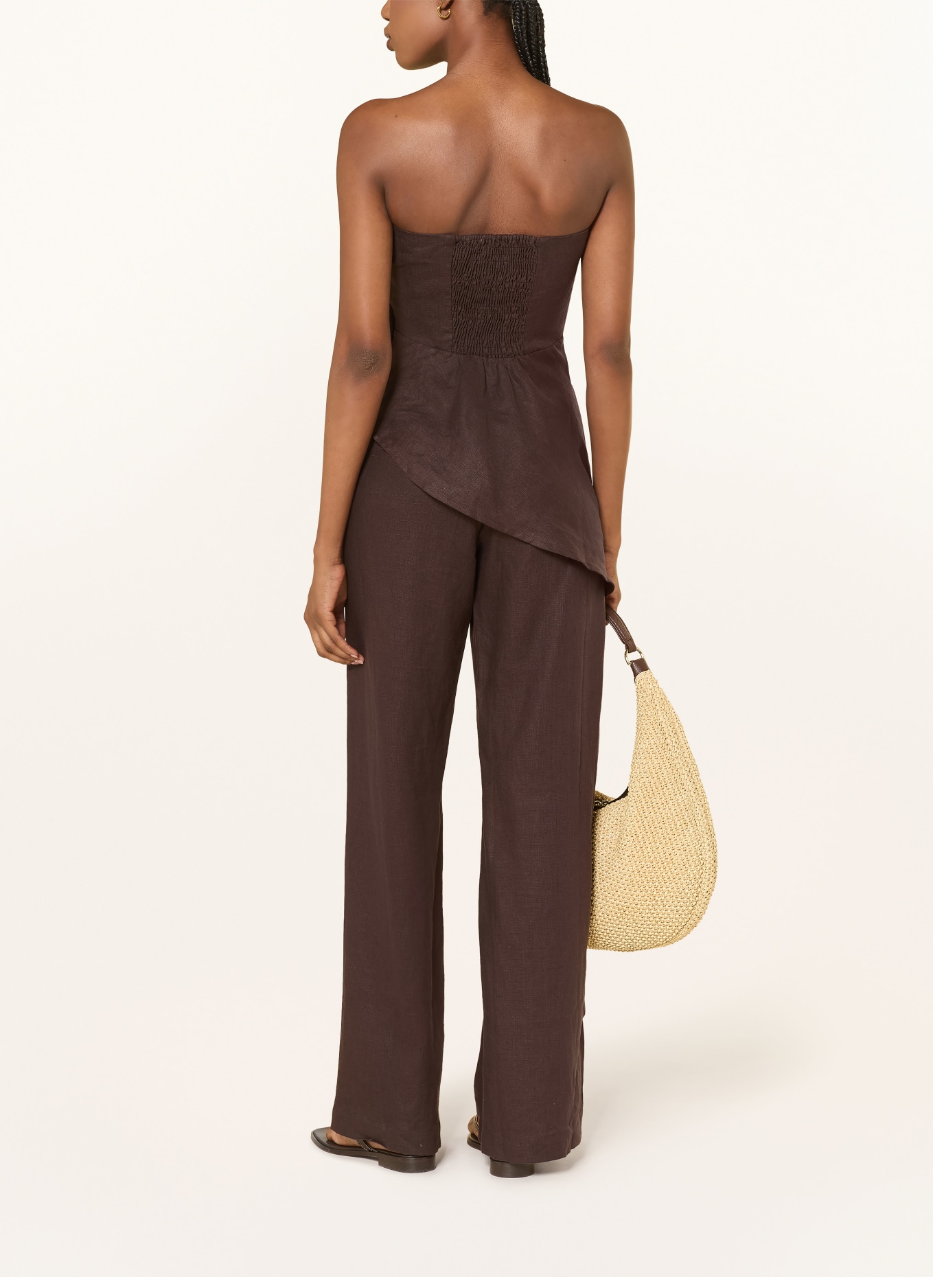 FAITHFULL THE BRAND NERA Off-Shoulder Linen Top: DARK BROWN