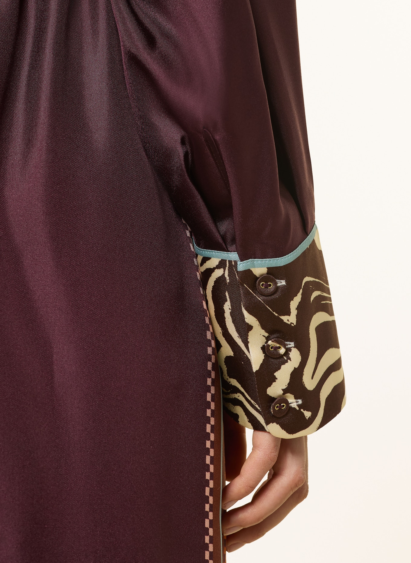 ALÉMAIS Chemisier WILSON en soie: ROUGE FONCÉ / ROSE / BLEU CLAIR