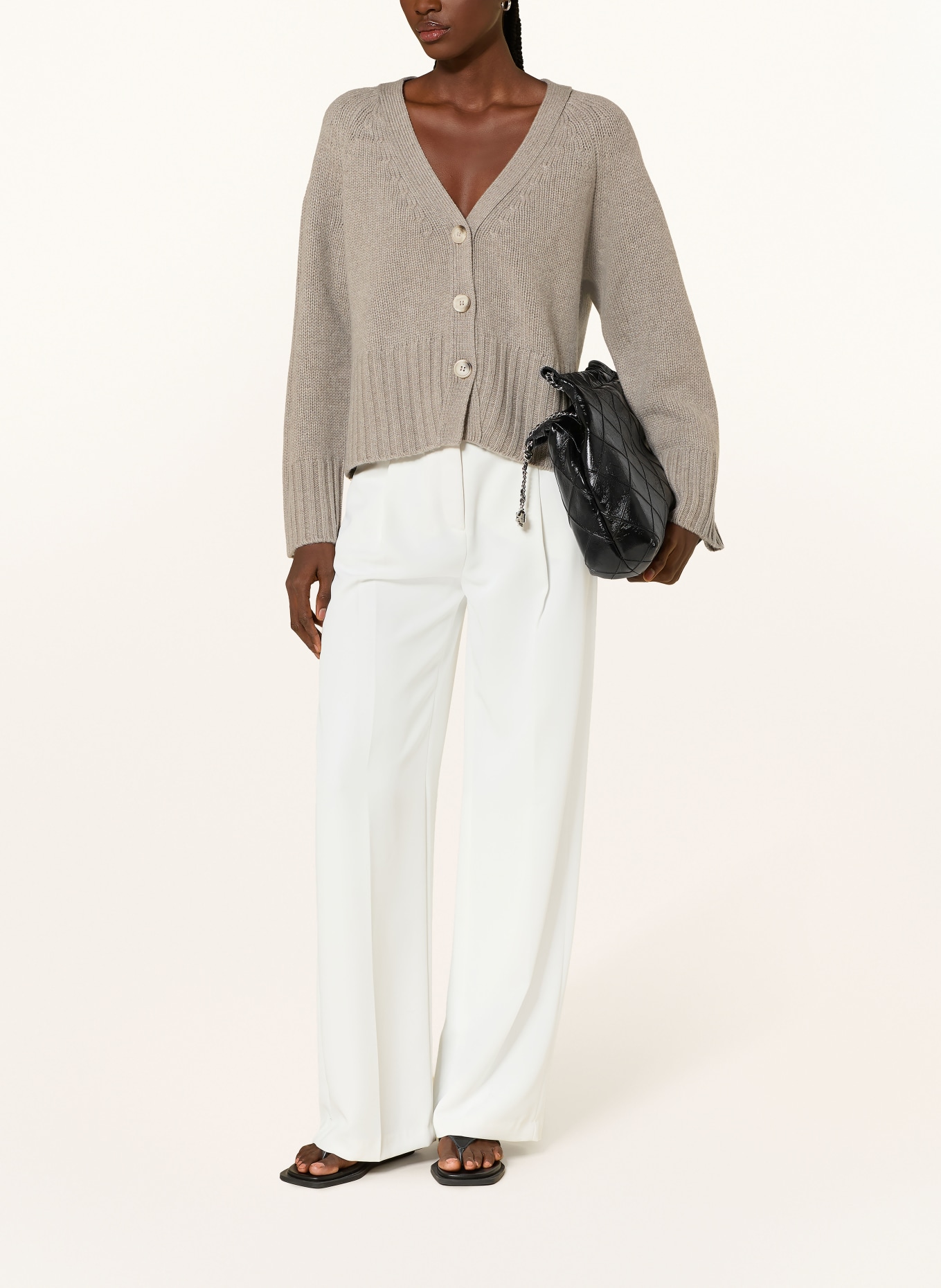 SOFT GOAT Strickjacke aus Cashmere: CAMEL