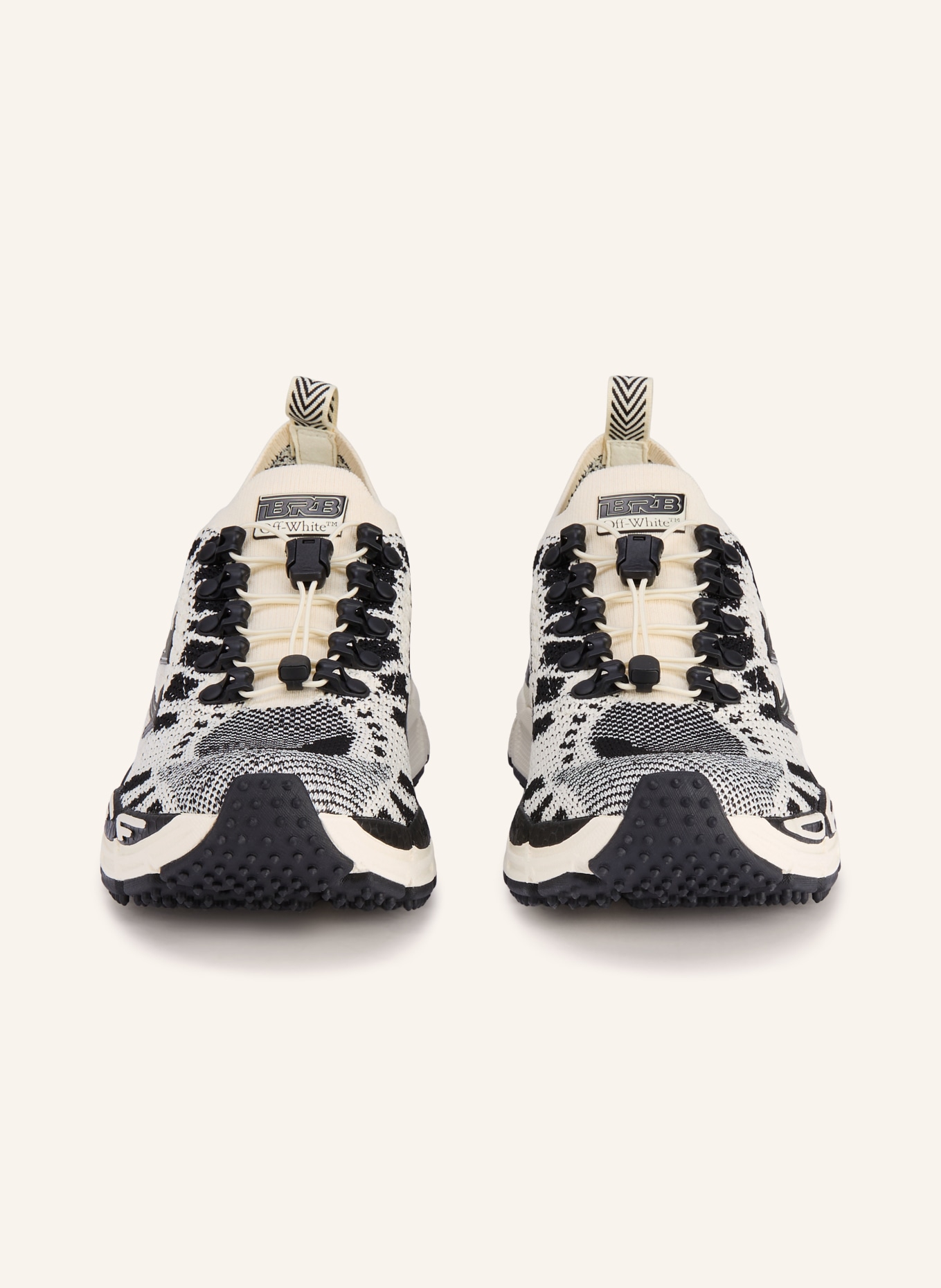 Off-White Sneaker BE RIGHT BACK: ZWART / CRÈME