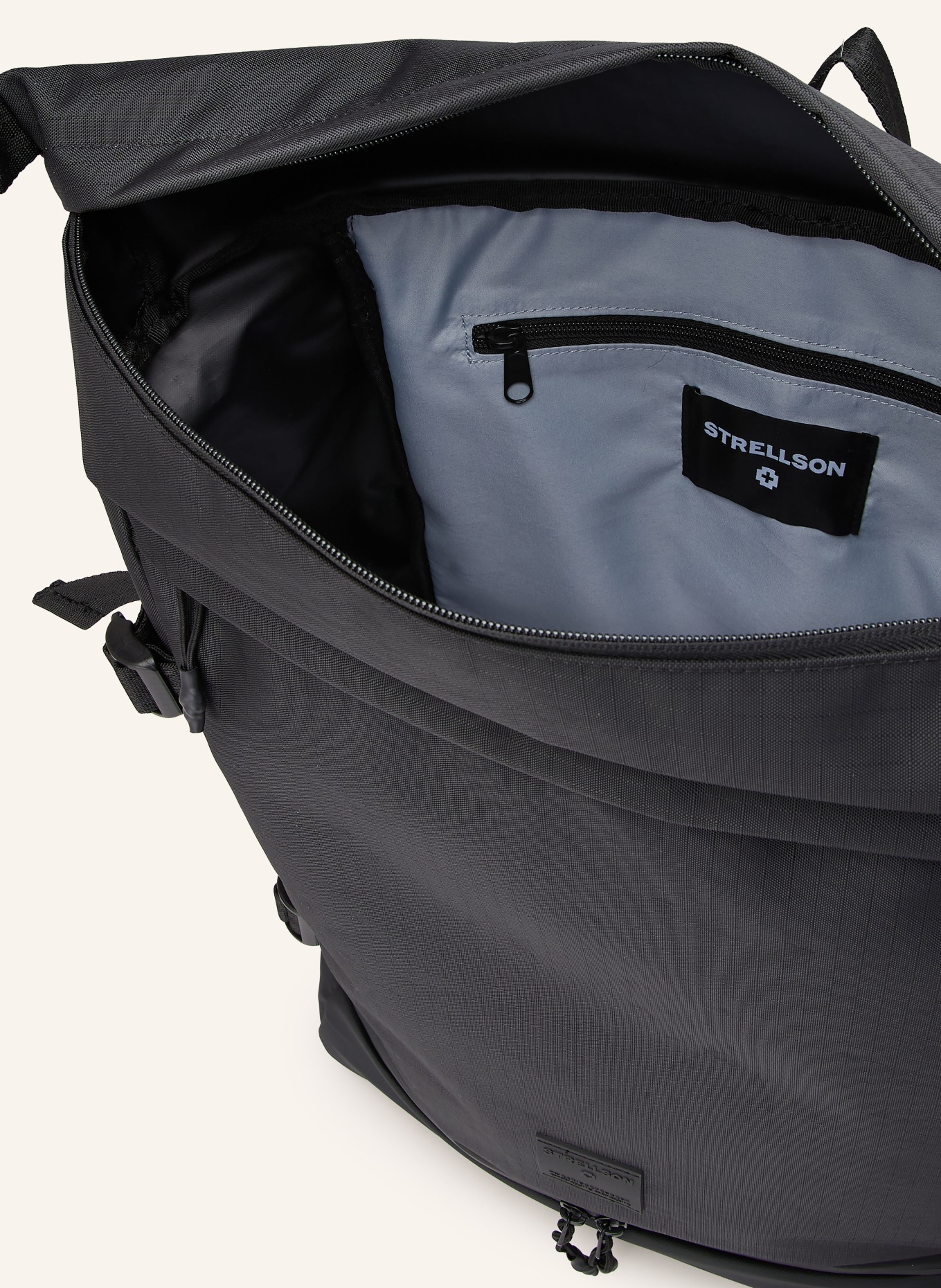STRELLSON Batoh NEW HAM SEBASTIAN: ČERNÁ