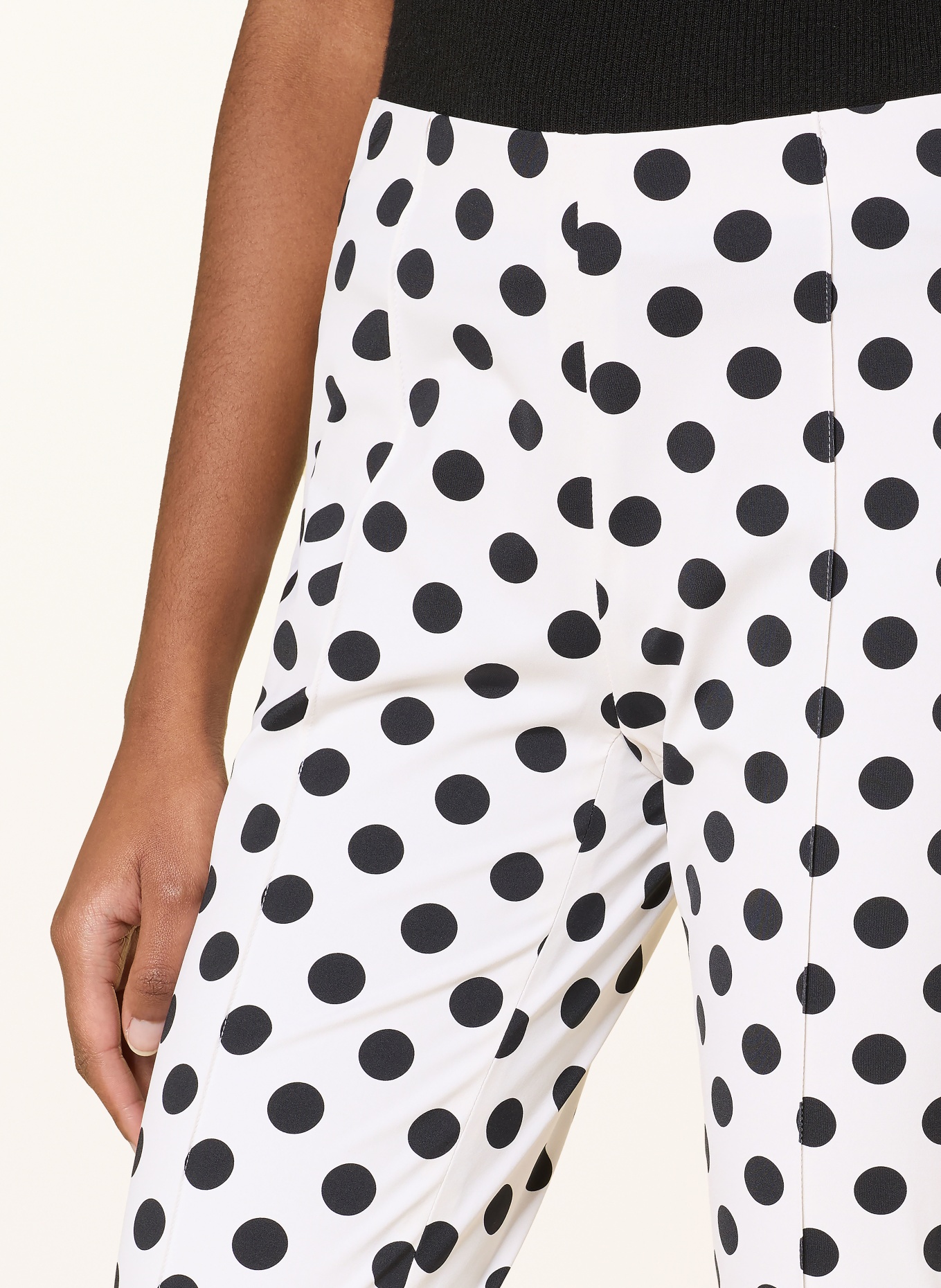 SEDUCTIVE Pantalon 3/4: BLANC / NOIR