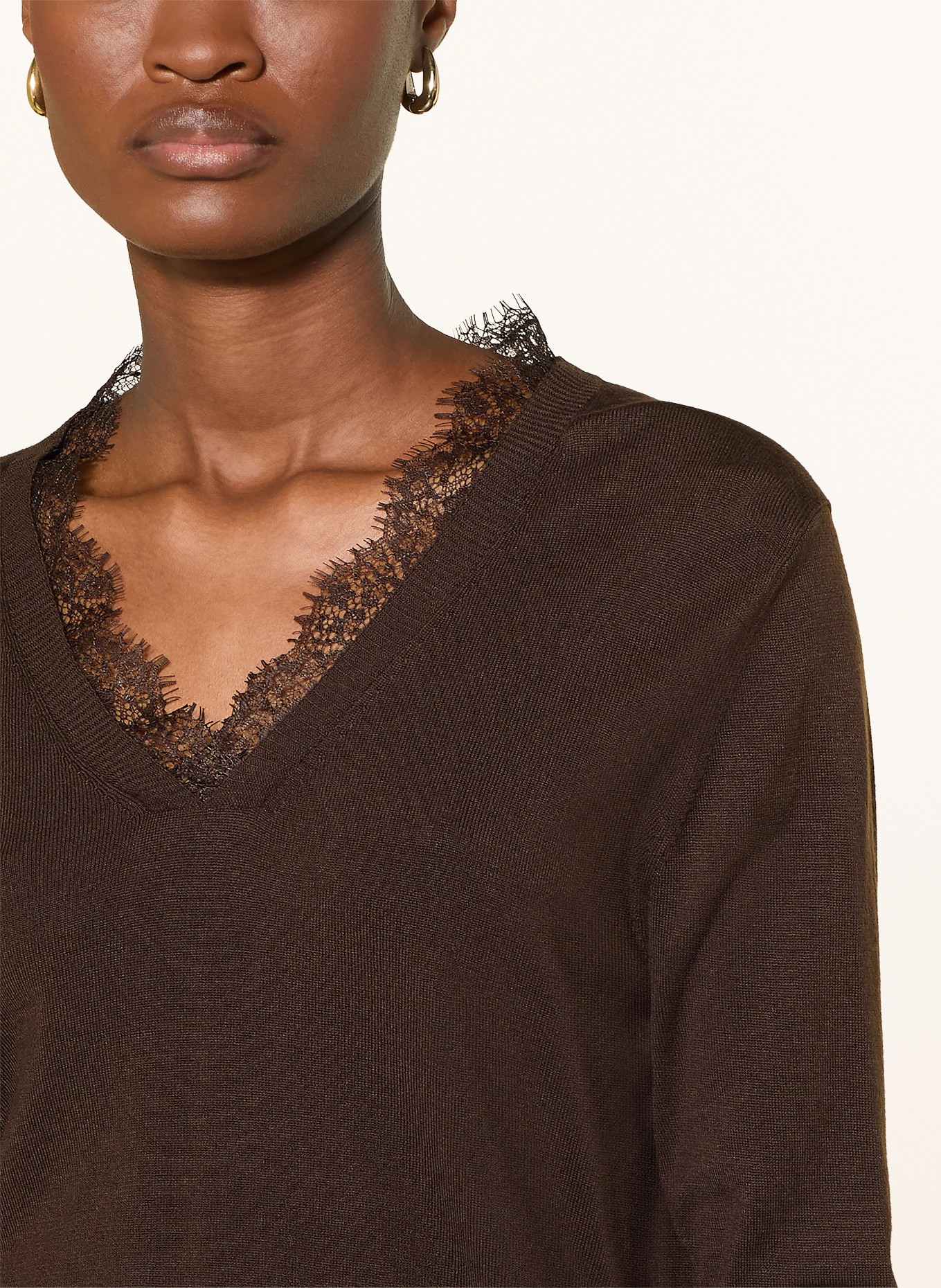 darling harbour Sweater with lace: DARK BROWN