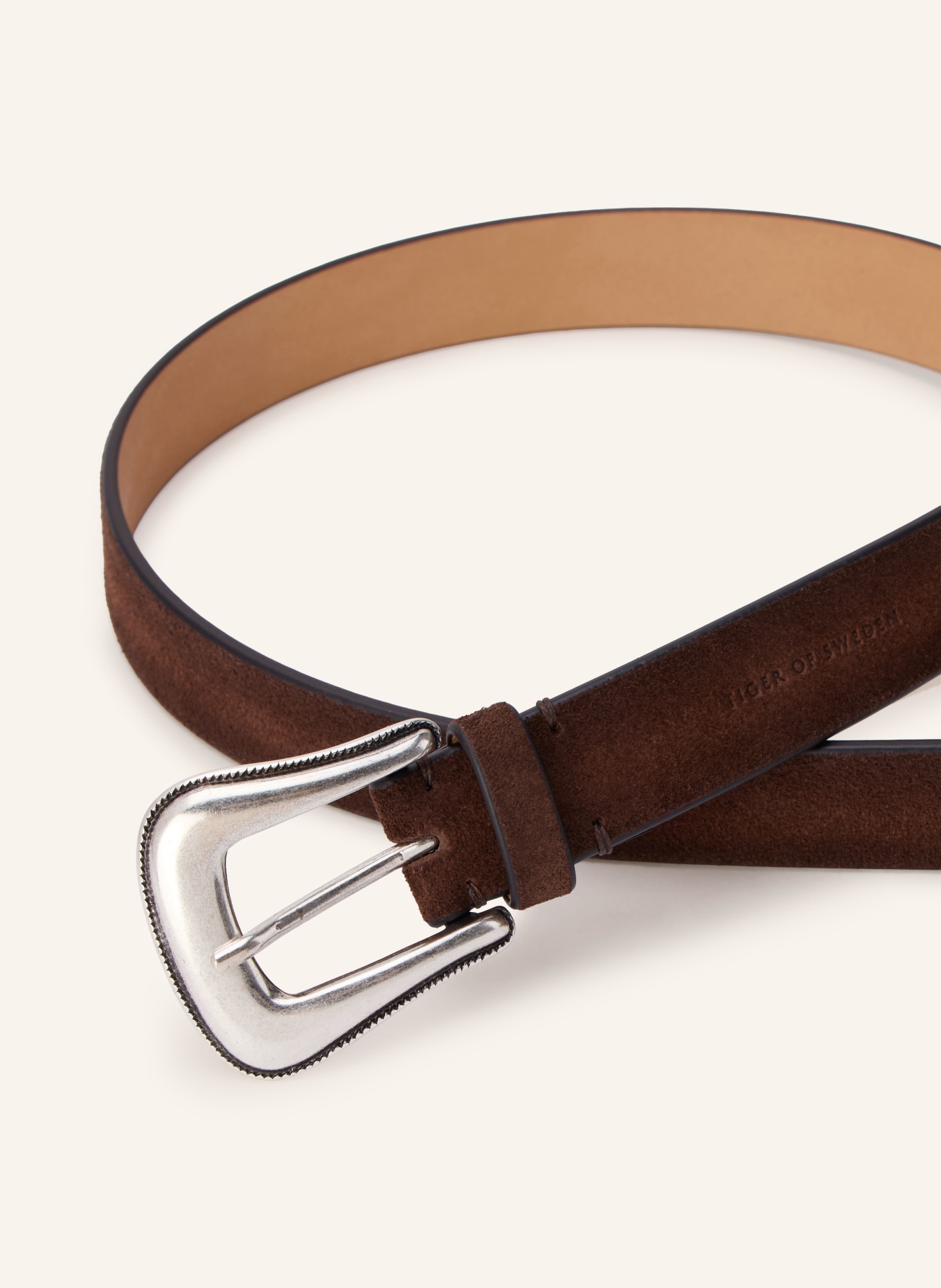 TIGER OF SWEDEN Leren riem ECUS: MARRON FONCÉ / ZILVER