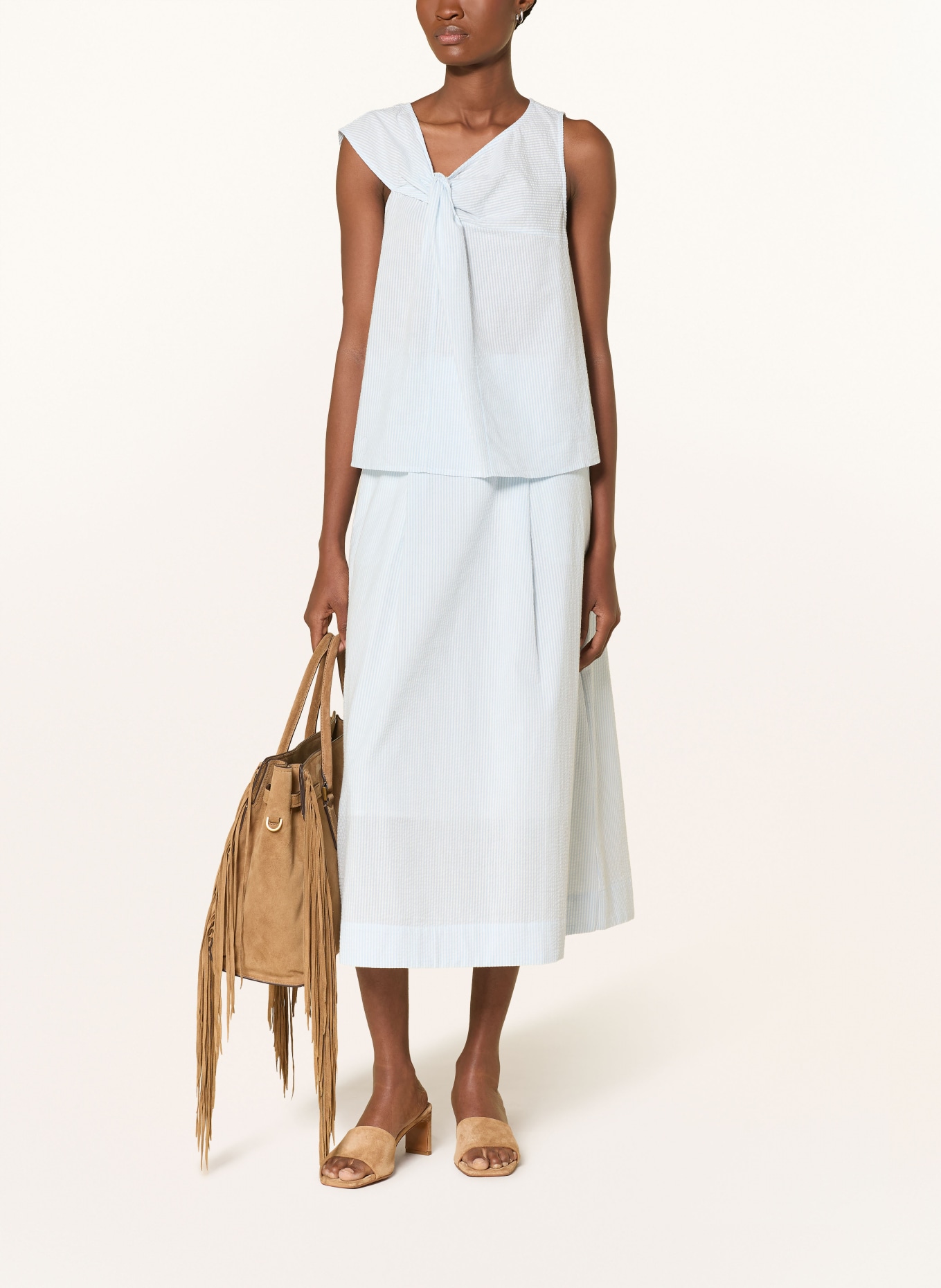 SELECTED Femme Blůza z mušelínu: BÍLÁ / TMAVĚ MODRÁ