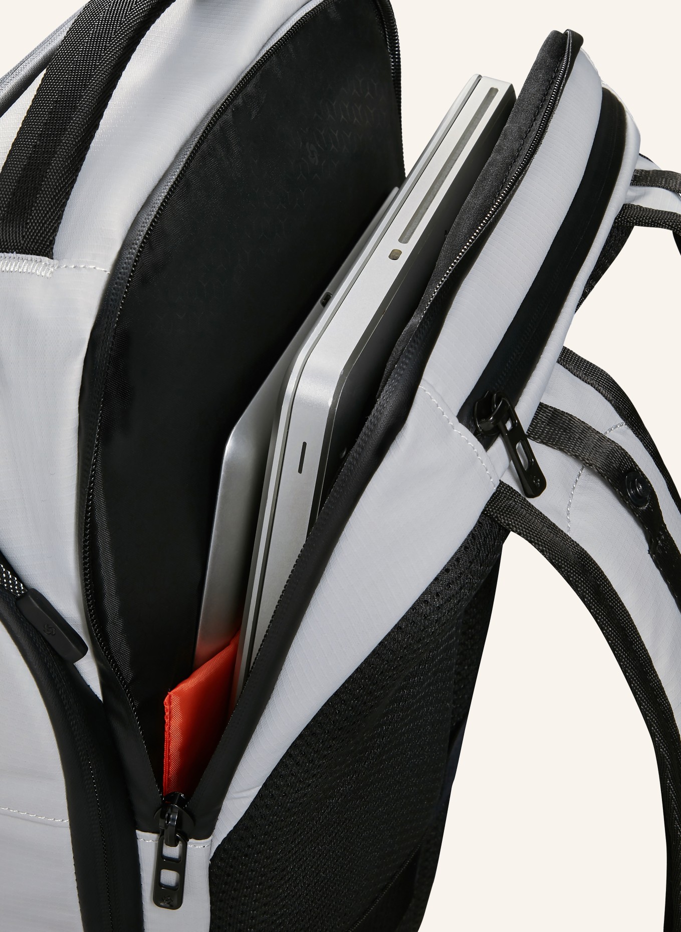Samsonite Rucksack ACTIVE ROAD 20 l mit Laptop-Fach: GRAU / SCHWARZ