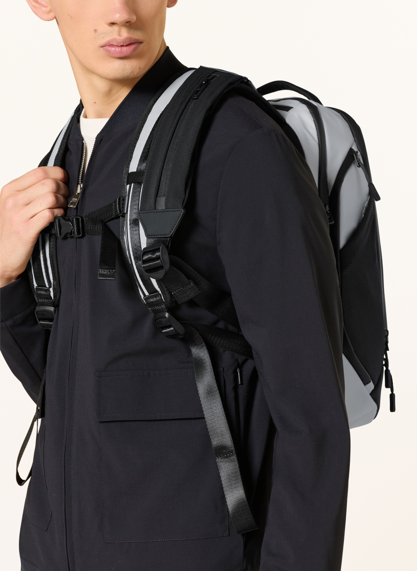 Samsonite Rucksack ACTIVE ROAD 20 l mit Laptop-Fach: GRAU / SCHWARZ