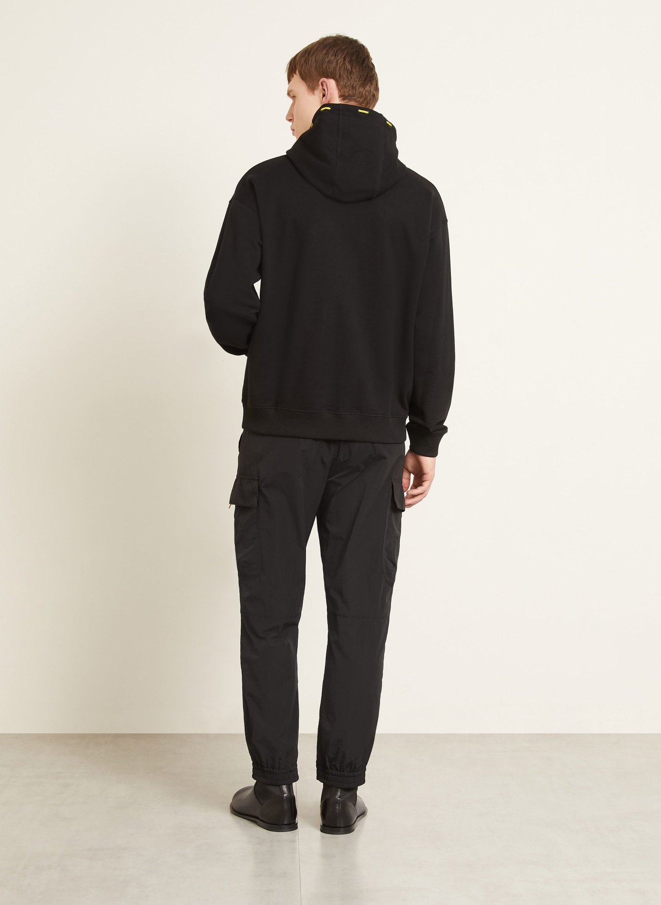 FENDI Hoodie: SCHWARZ / NEONGELB