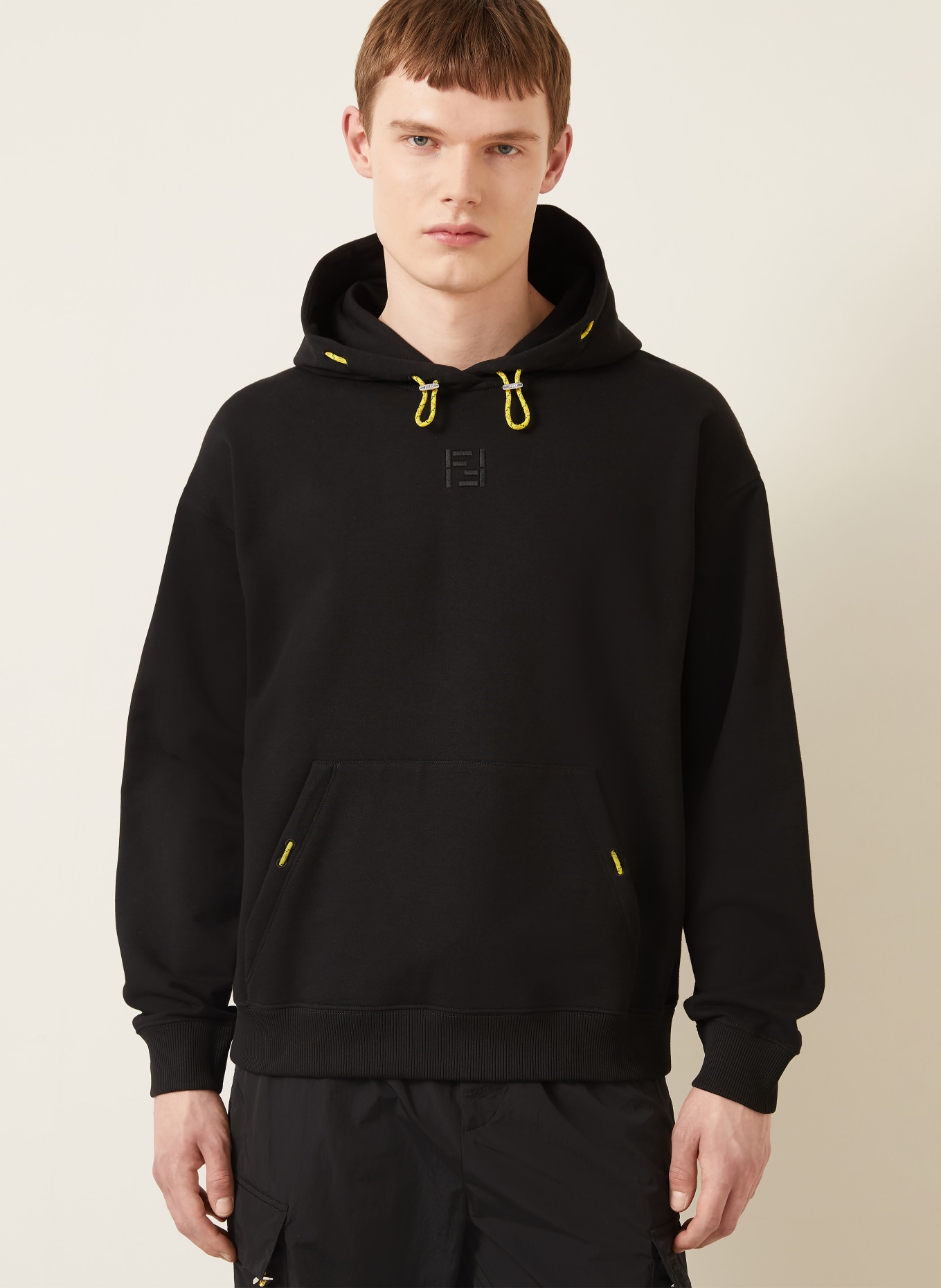 FENDI Hoodie: SCHWARZ / NEONGELB