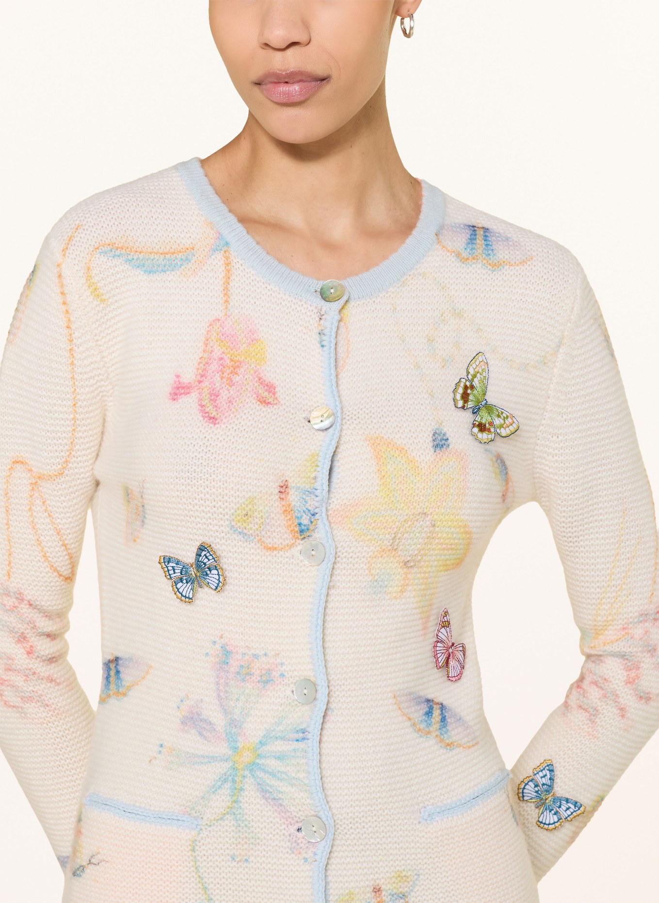 HERZENS Strickjacke: CREME / GELB / BLAU