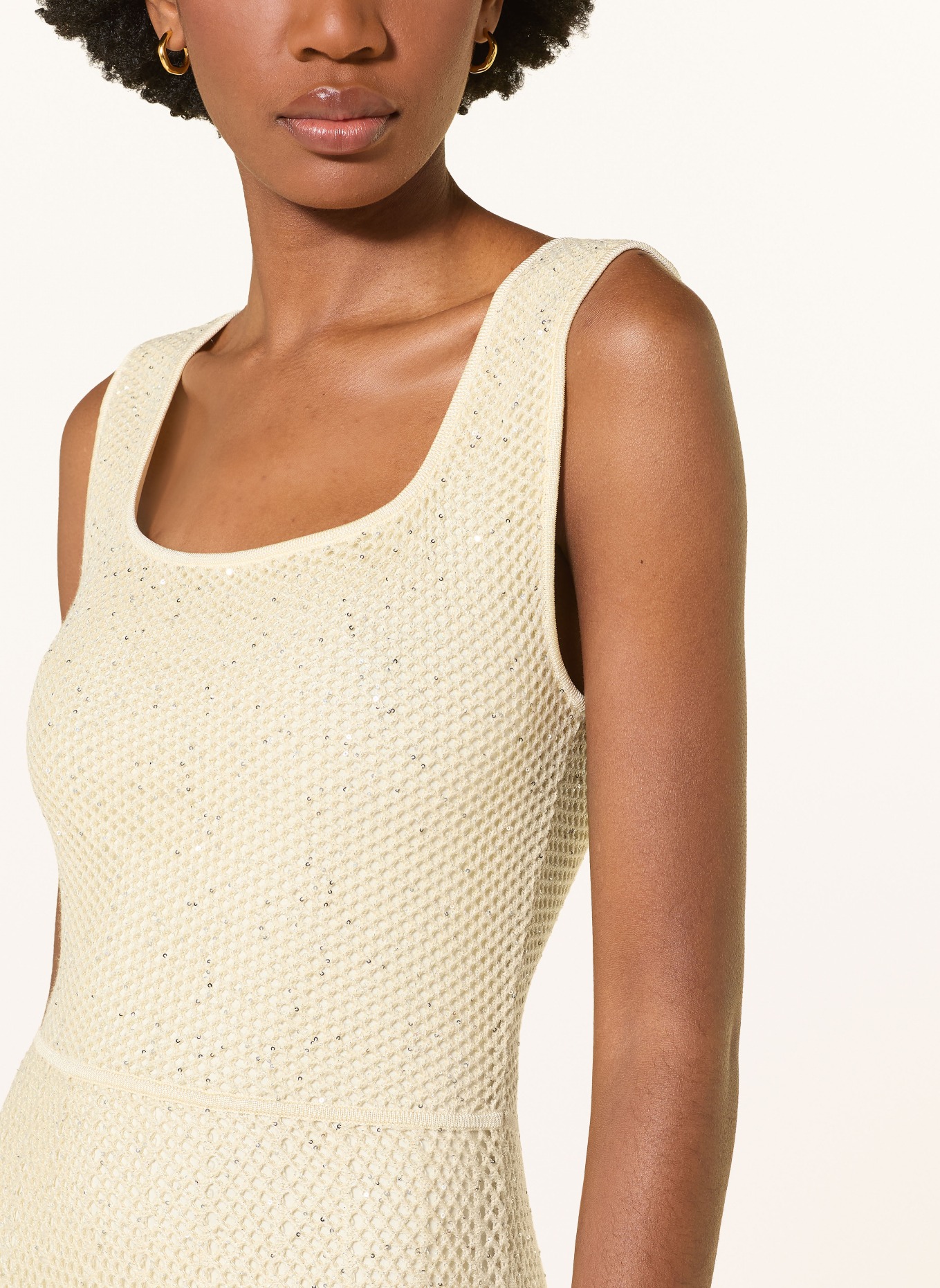 maje Strickkleid mit Pailletten und Glitzergarn: HELLGELB / SILBER