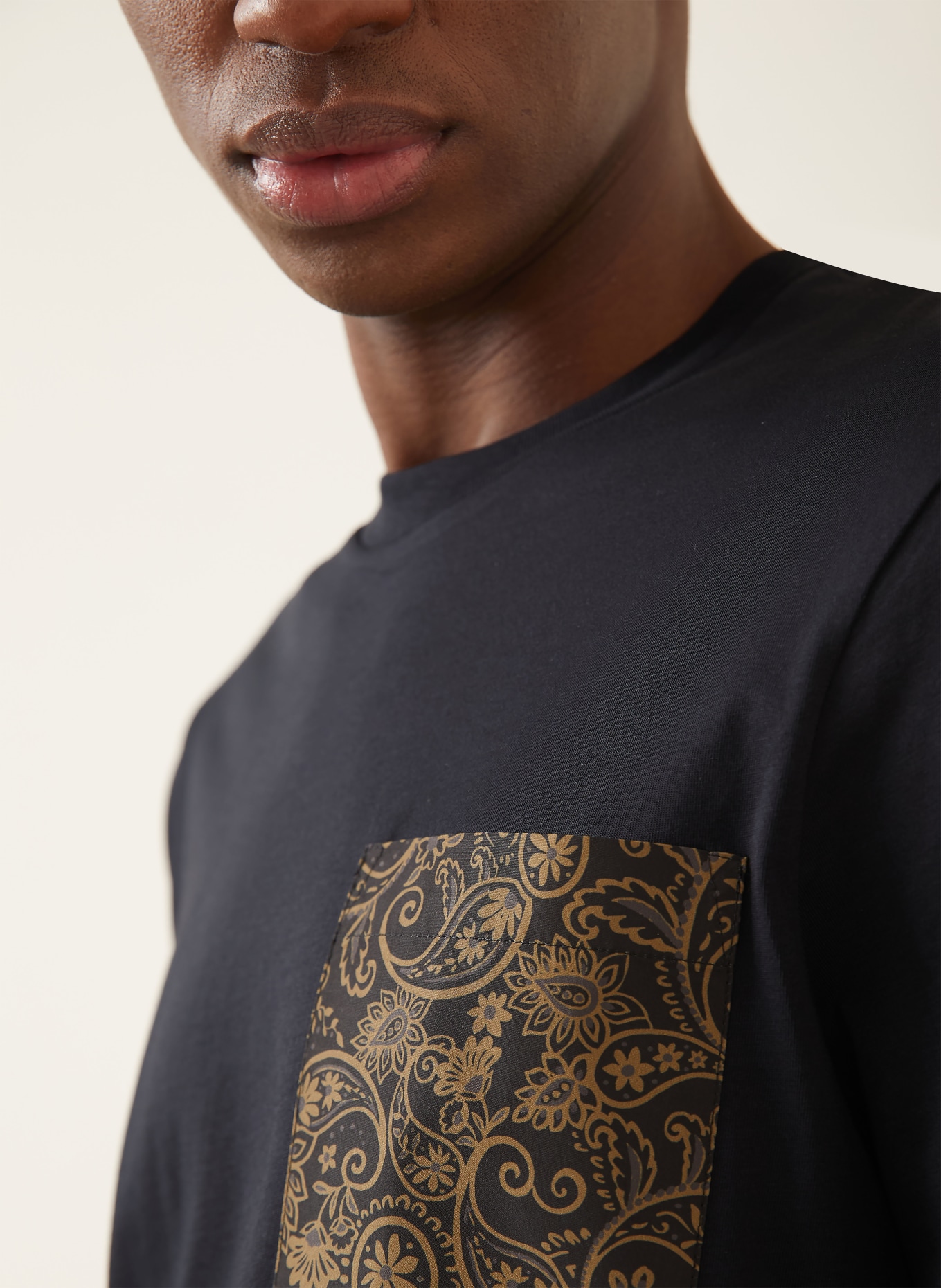 MONCLER T-Shirt: SCHWARZ