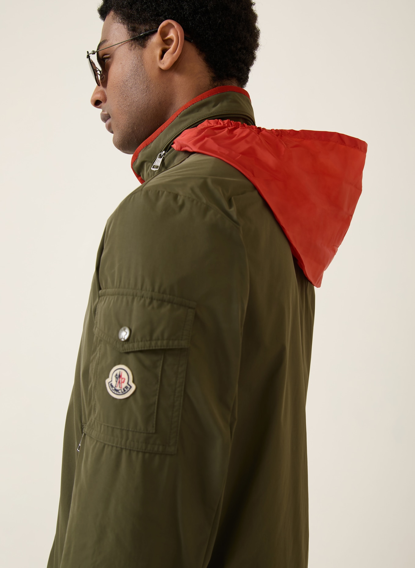 MONCLER Veste SAYAN: OLIVE / ORANGE FONCÉ