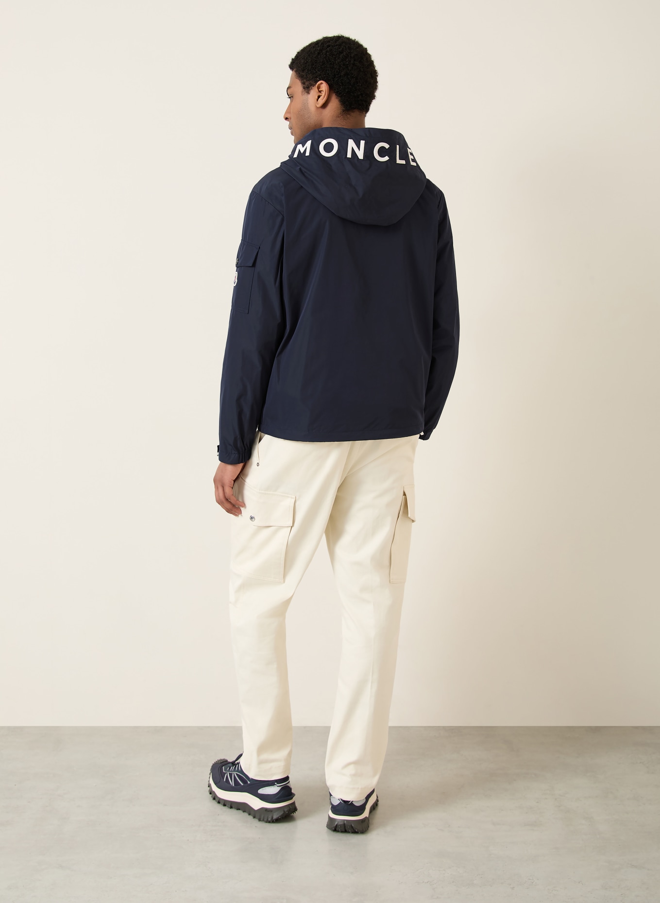 MONCLER Veste SASSIERE: BLEU FONCÉ