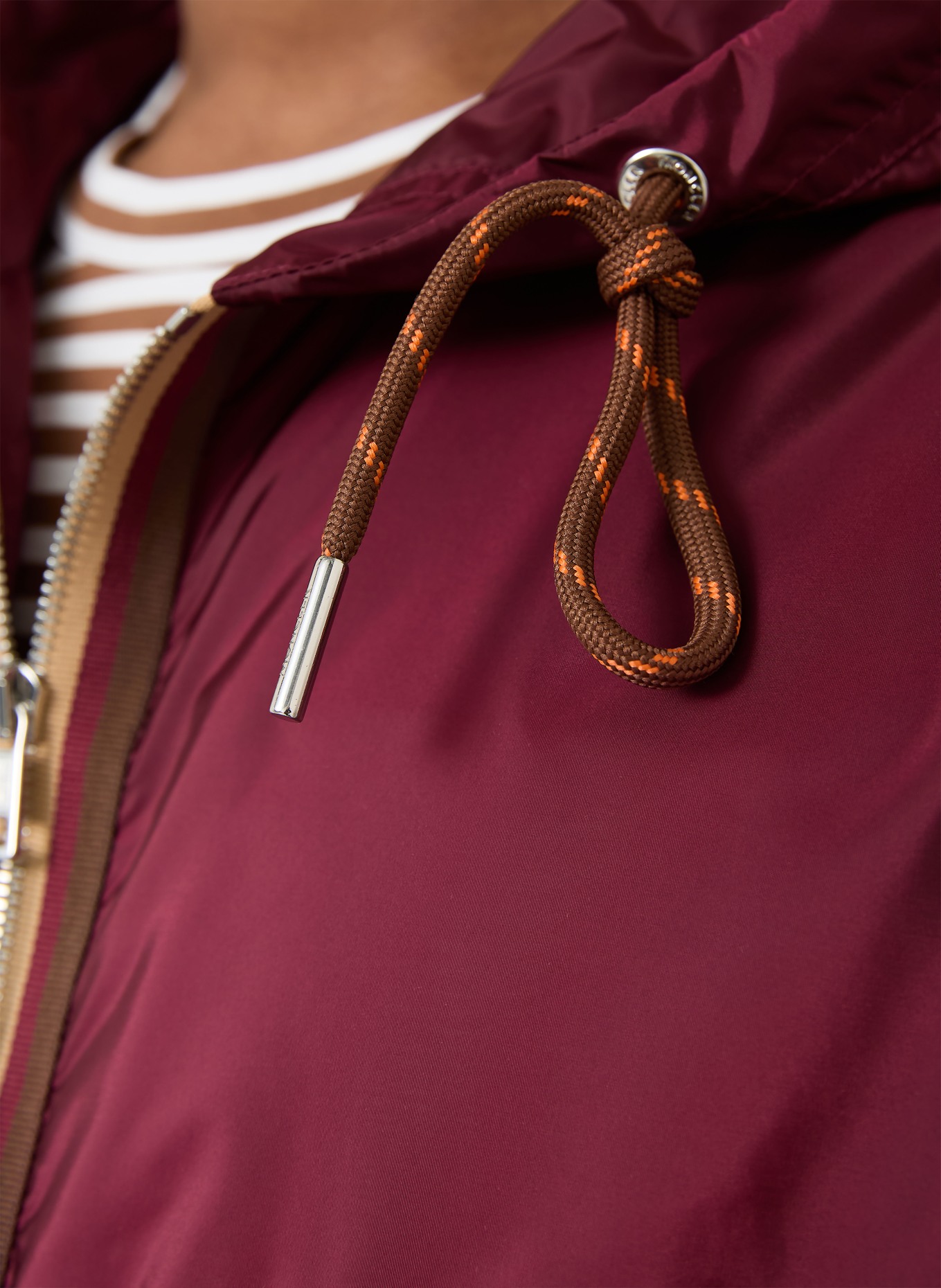 MONCLER Veste NIDGE: ROUGE FONCÉ