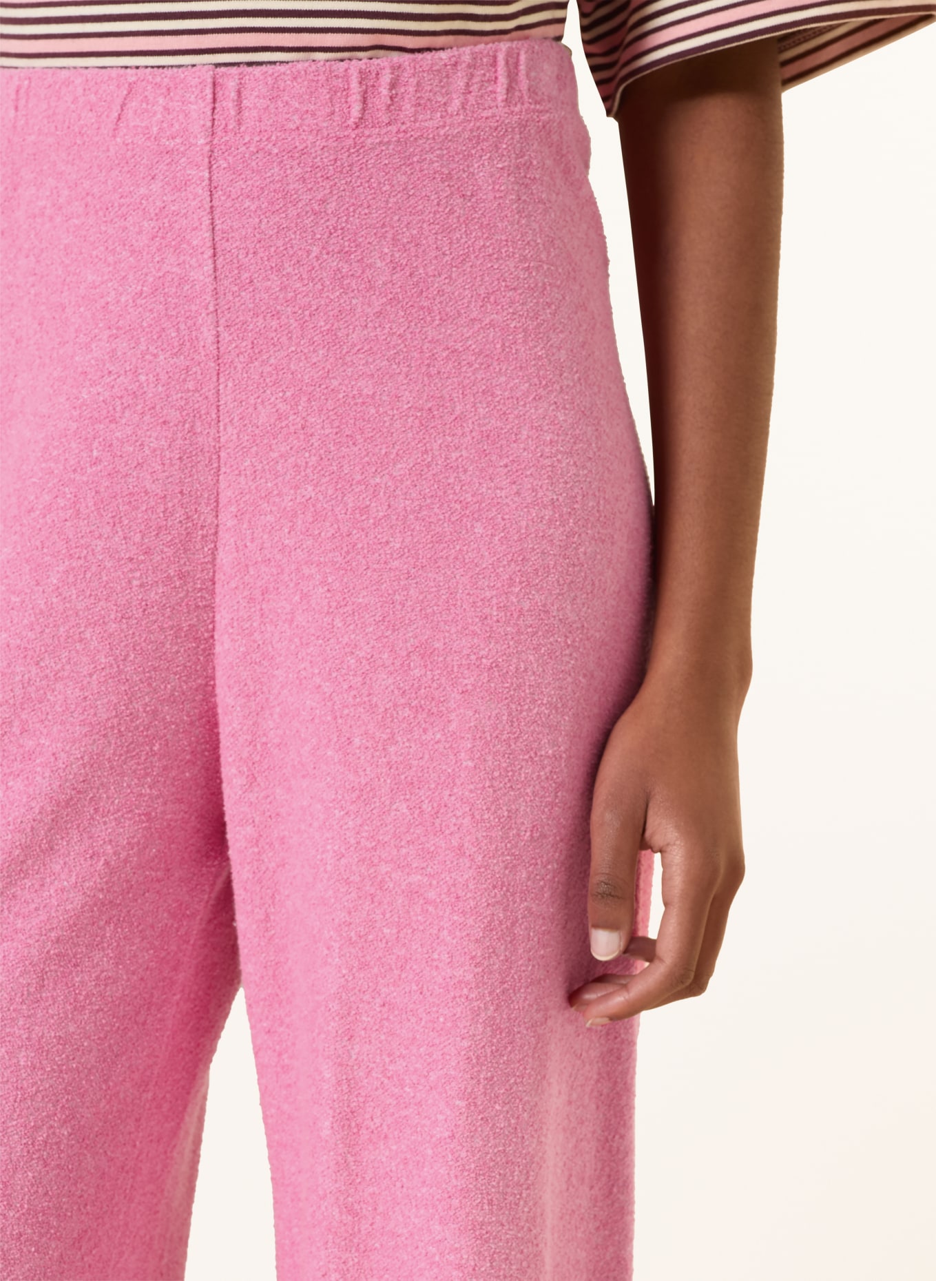 American Vintage Spodnie frotte CLUWAY: MOCNORÓŻOWY