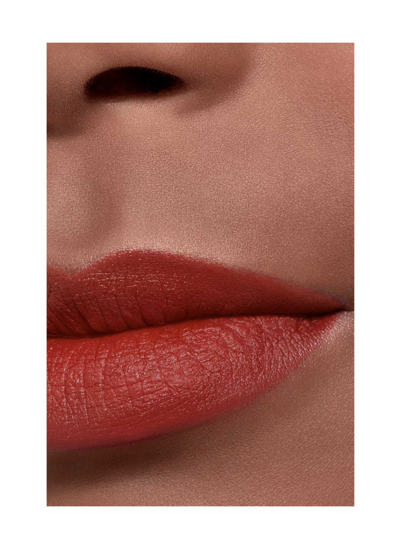 CHANEL ROUGE ALLURE VELVET: 489 TOI ET MOI