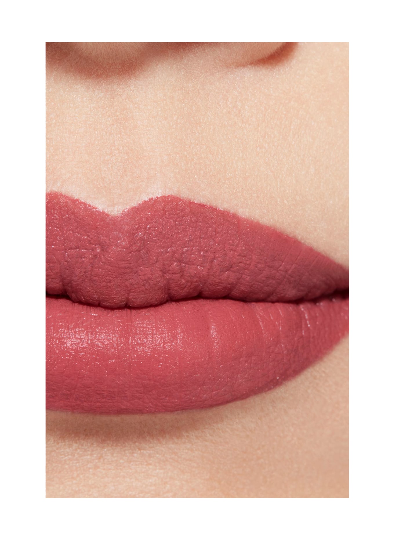 CHANEL ROUGE ALLURE VELVET: 63 ESSENTIELLE