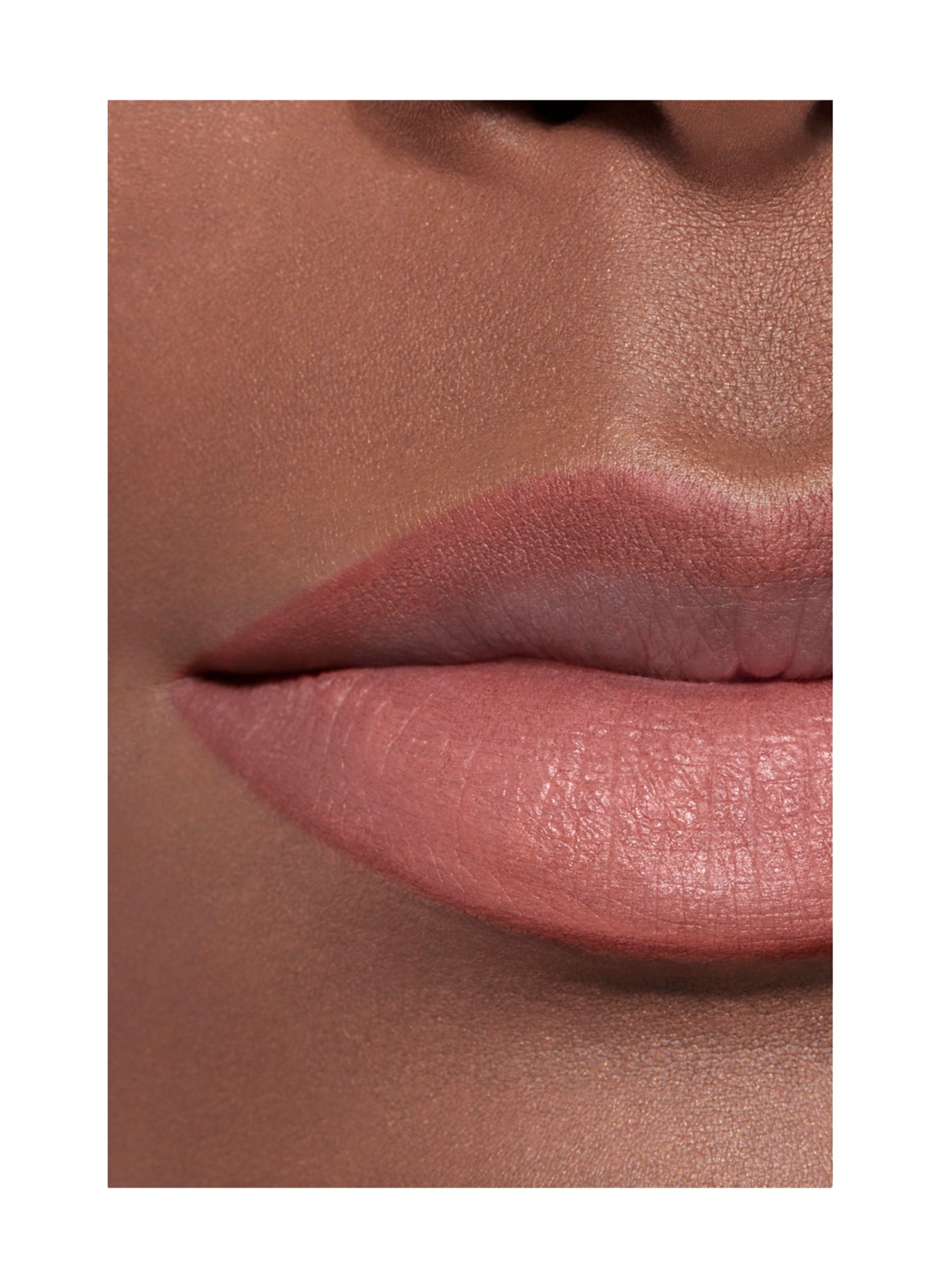 CHANEL LE CRAYON À LÈVRES: 212 BEIGE ROSE
