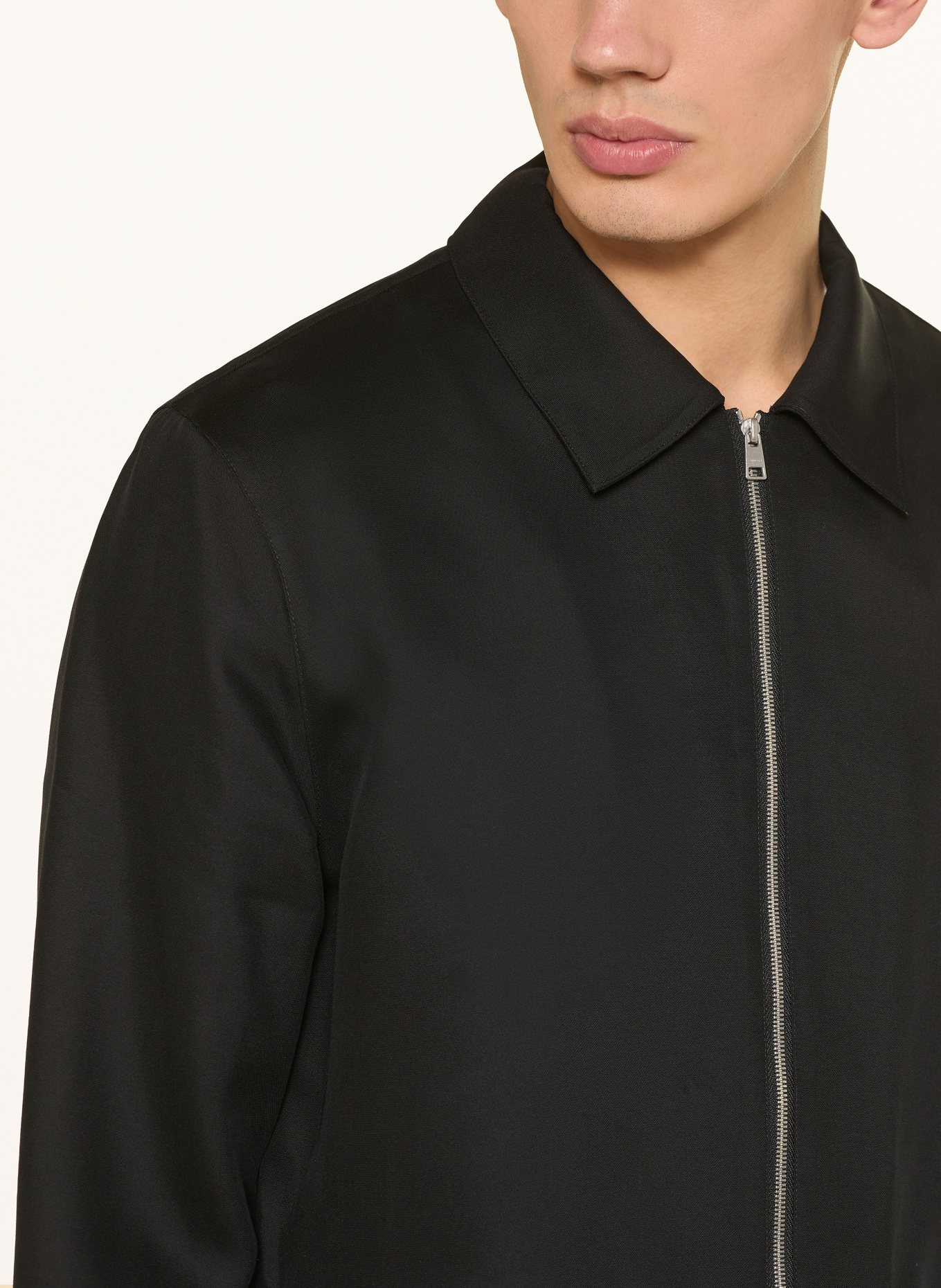 SANDRO Overjacket: SCHWARZ