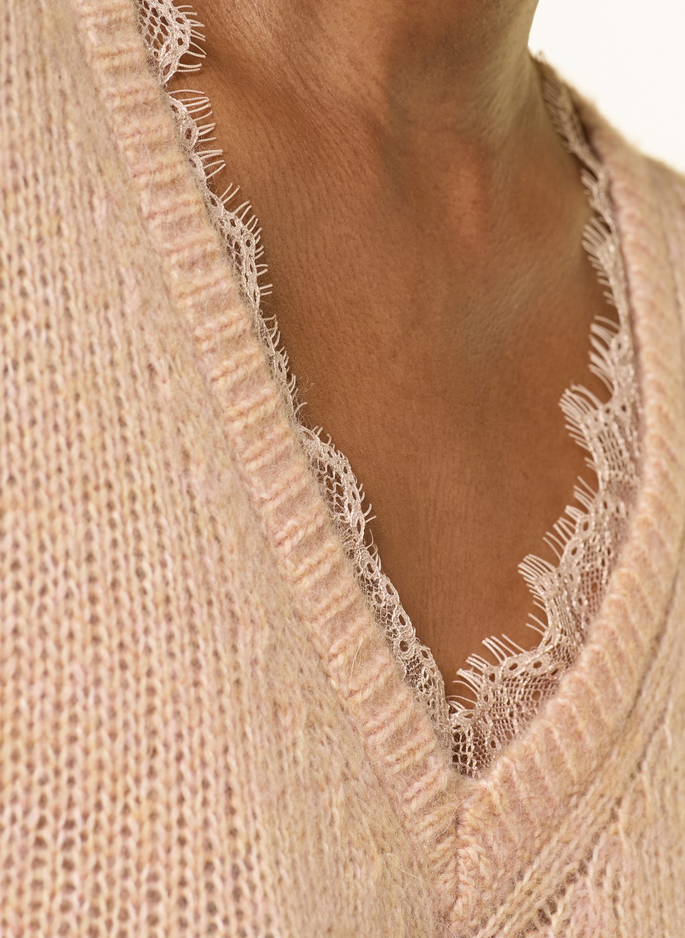 LUISA CERANO Pullover mit Spitze und mit Alpaka: HELLBRAUN