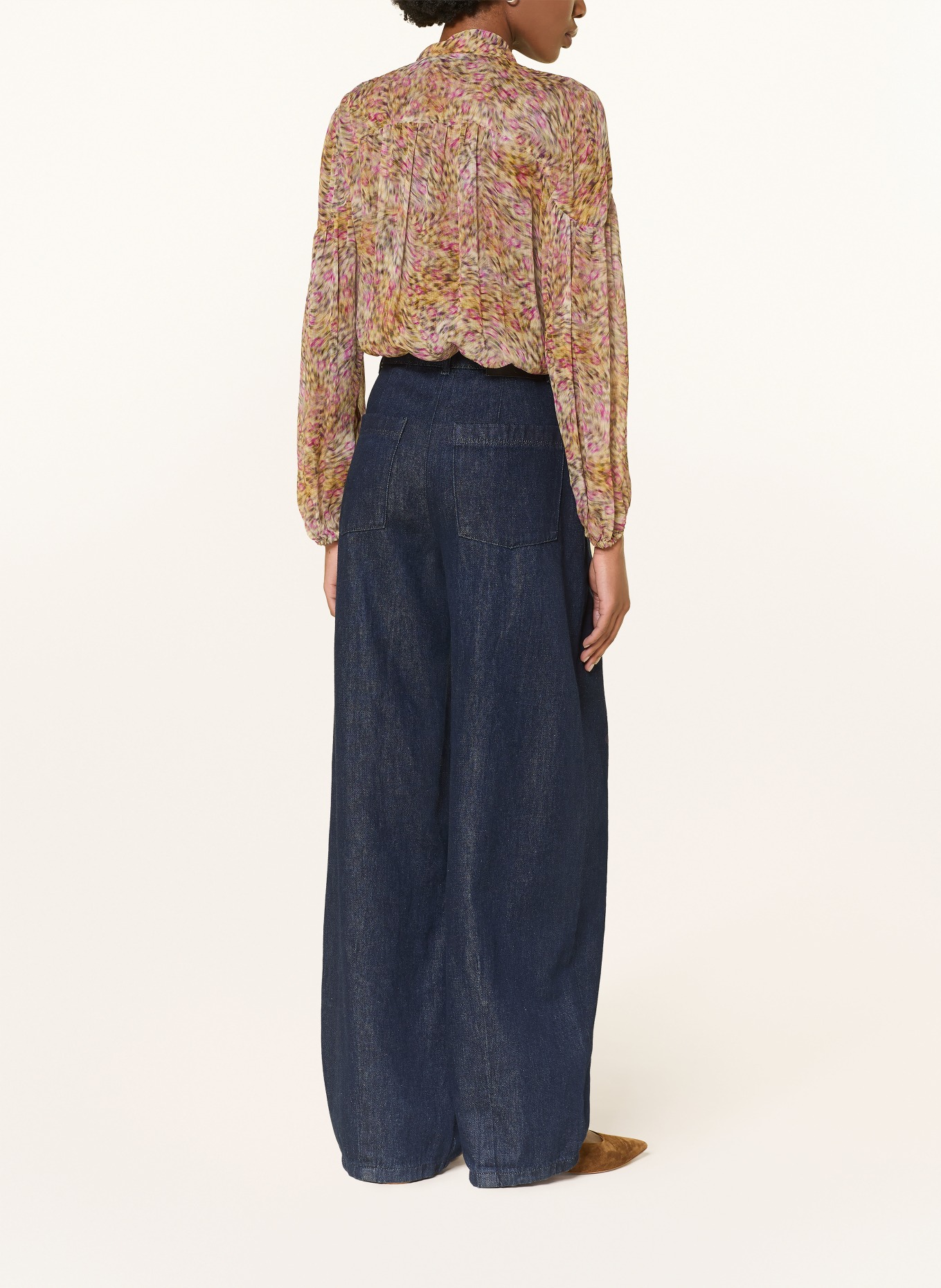 LUISA CERANO Bow-tie blouse: BEIGE / NEON PURPLE / BLACK